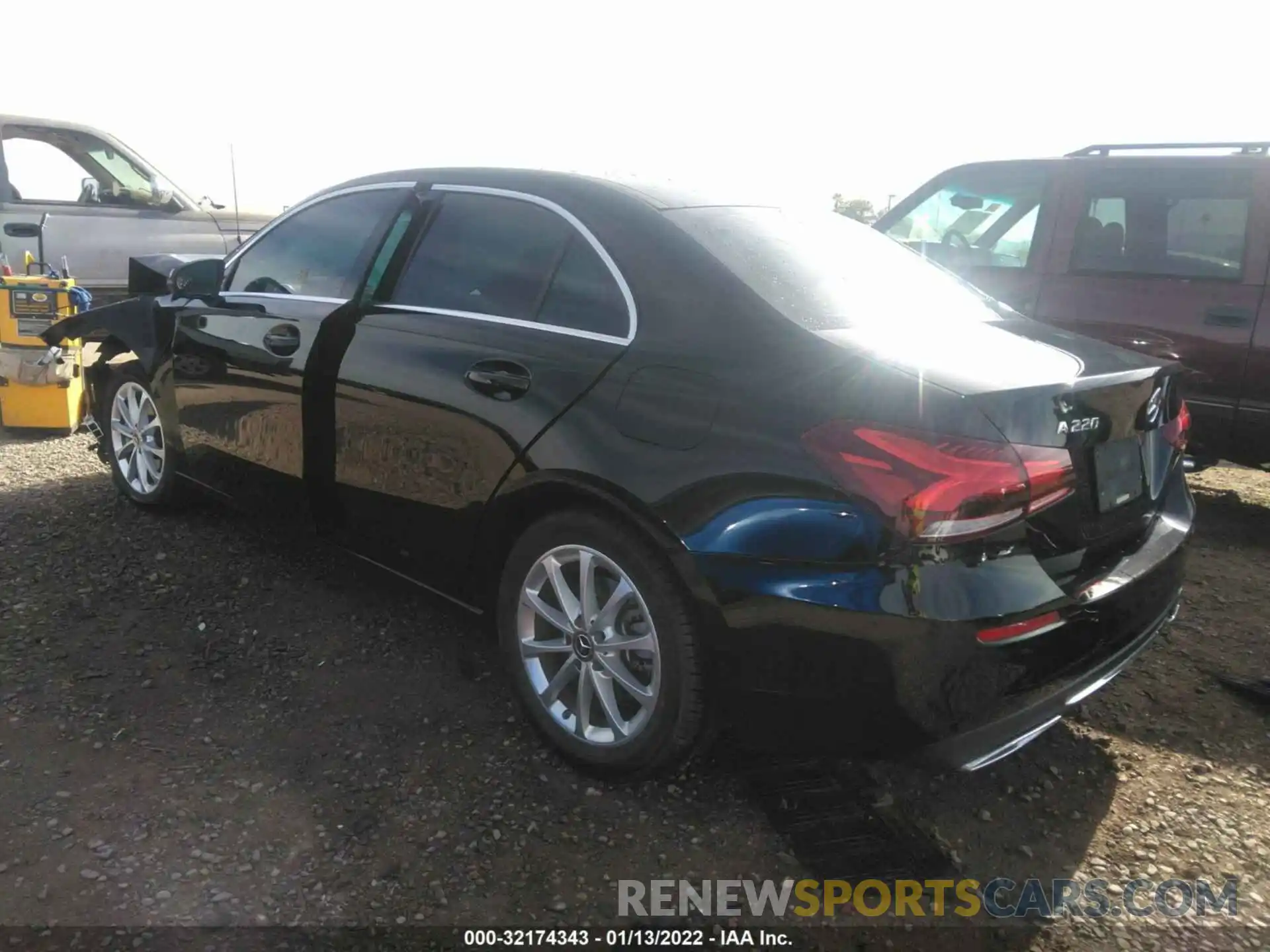 3 Photograph of a damaged car WDD3G4EB6KW016042 MERCEDES-BENZ A-CLASS 2019