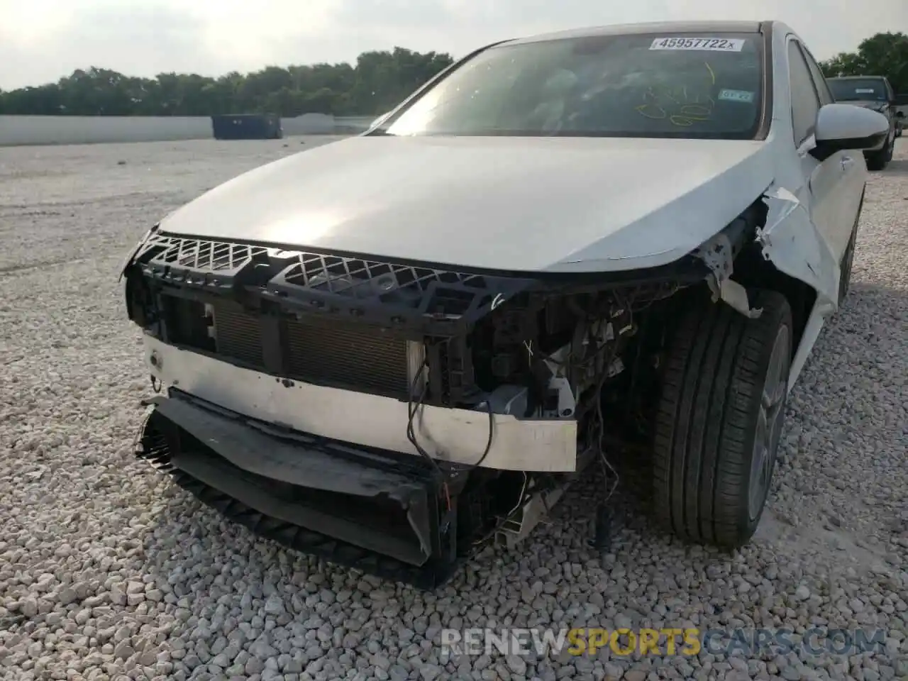 9 Photograph of a damaged car WDD3G4EB6KW032905 MERCEDES-BENZ A-CLASS 2019