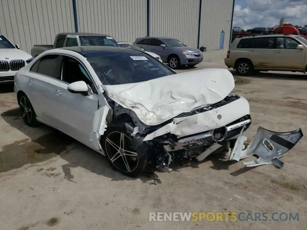 1 Photograph of a damaged car WDD3G4EB6KW034279 MERCEDES-BENZ A-CLASS 2019