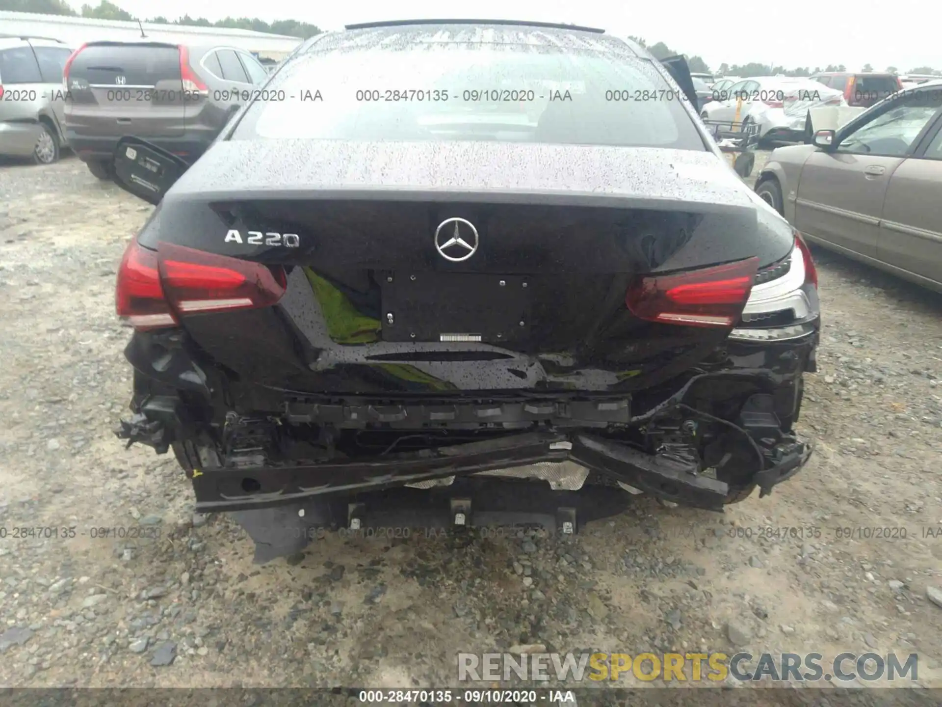 5 Photograph of a damaged car WDD3G4EB6KW035528 MERCEDES-BENZ A-CLASS 2019