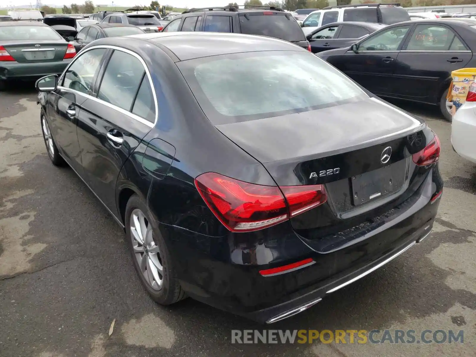 3 Photograph of a damaged car WDD3G4EB7KW002974 MERCEDES-BENZ A-CLASS 2019