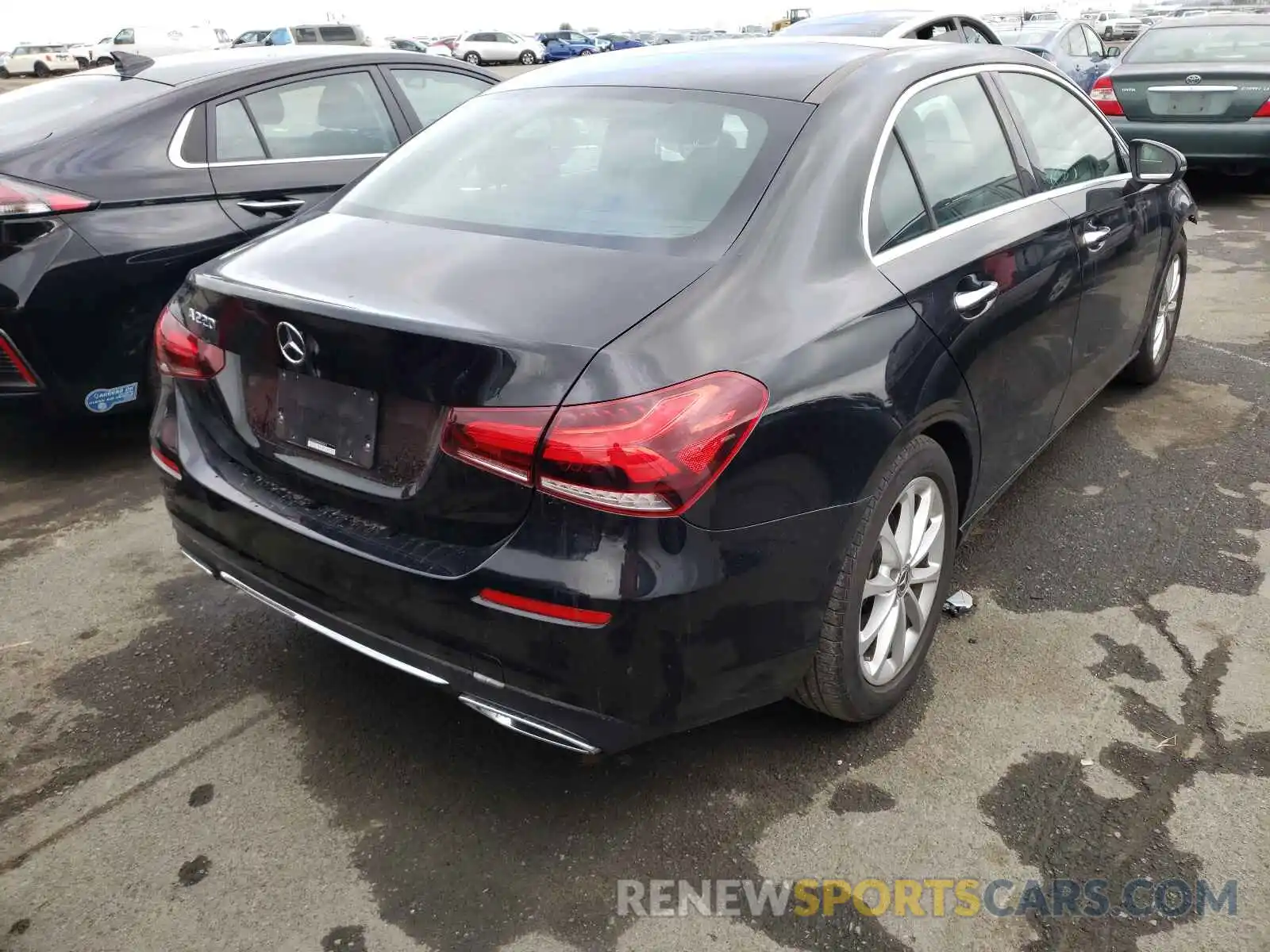 4 Photograph of a damaged car WDD3G4EB7KW002974 MERCEDES-BENZ A-CLASS 2019