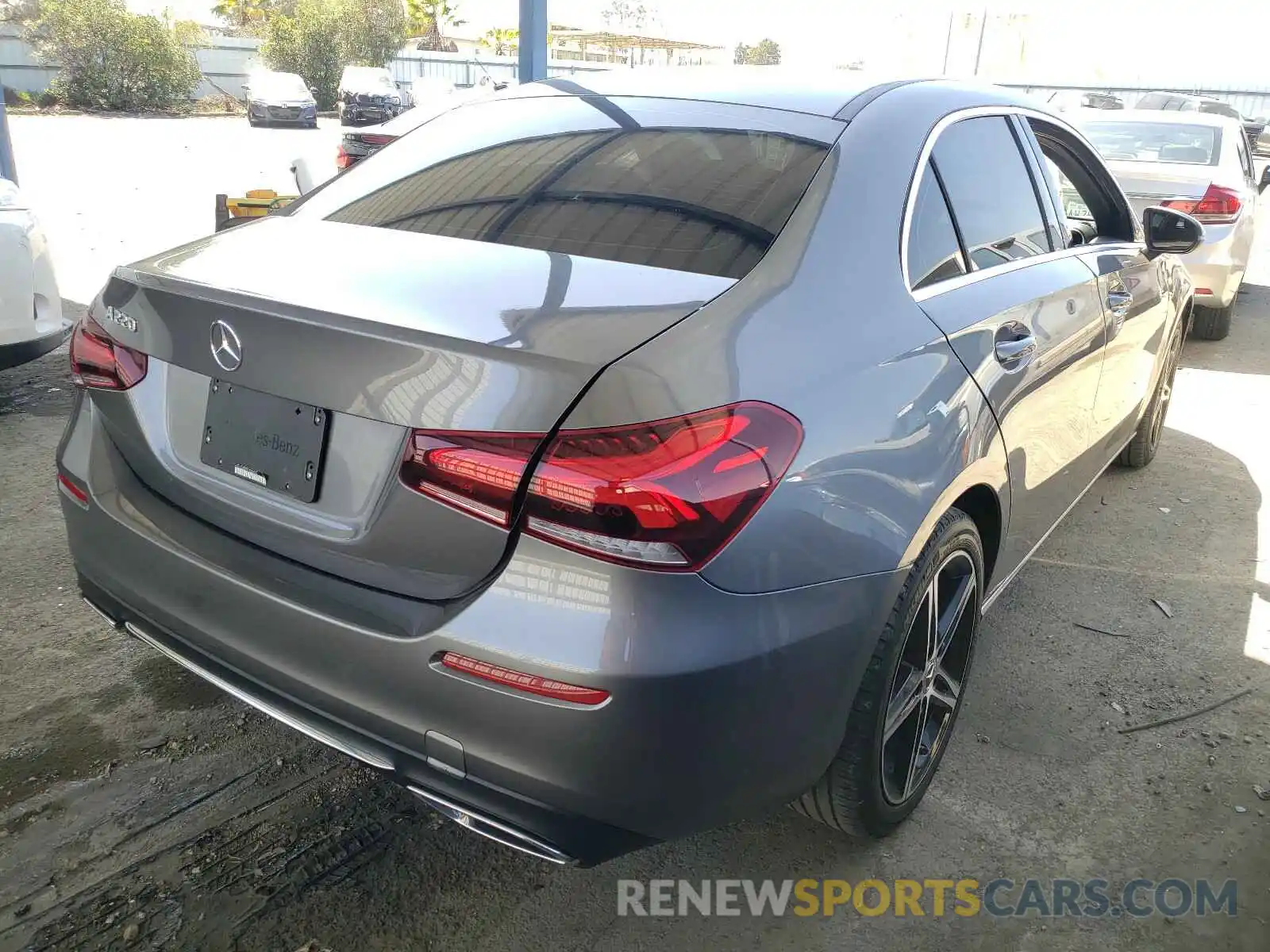 4 Photograph of a damaged car WDD3G4EB7KW006023 MERCEDES-BENZ A-CLASS 2019