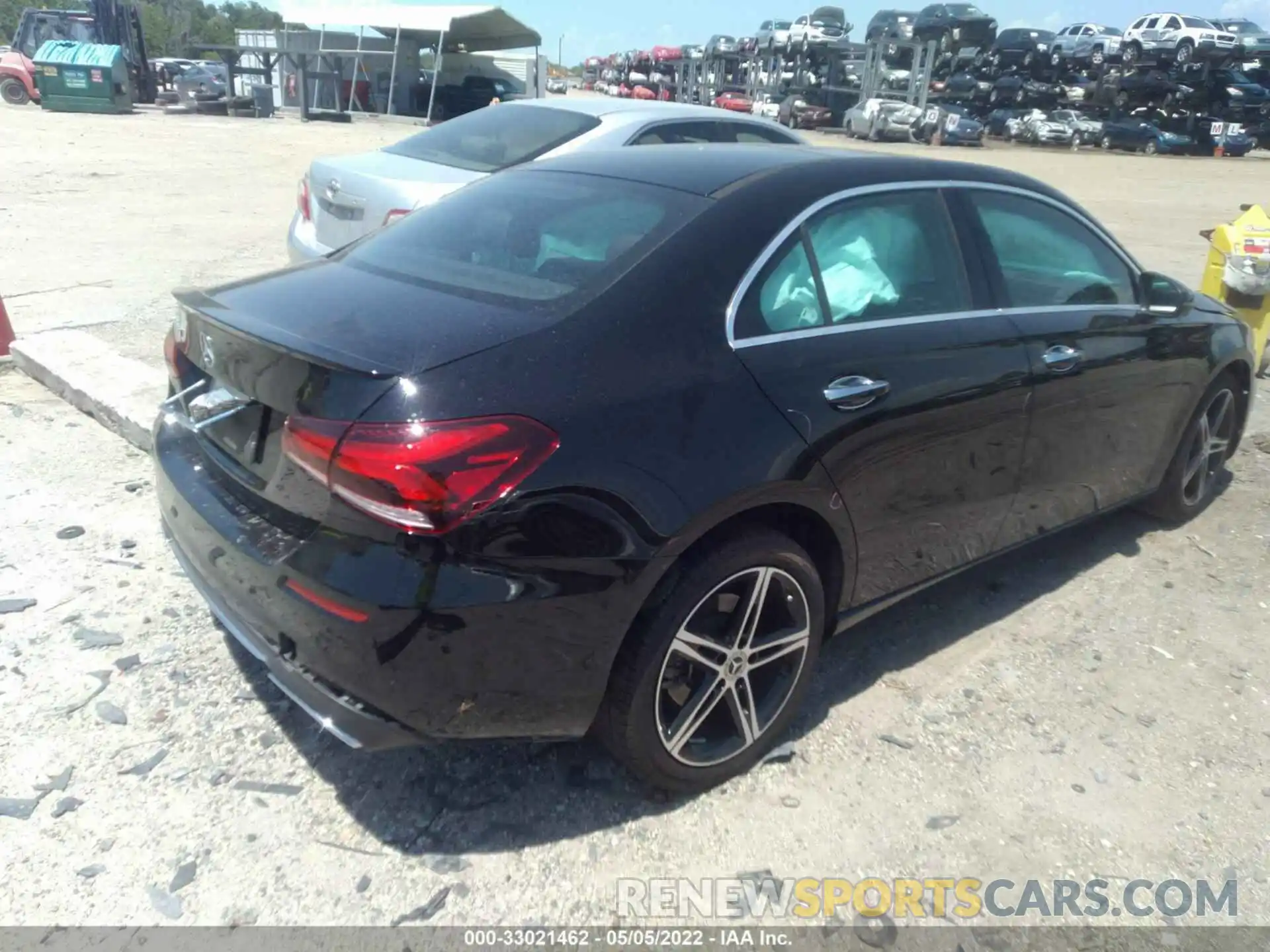 4 Photograph of a damaged car WDD3G4EB7KW020066 MERCEDES-BENZ A-CLASS 2019