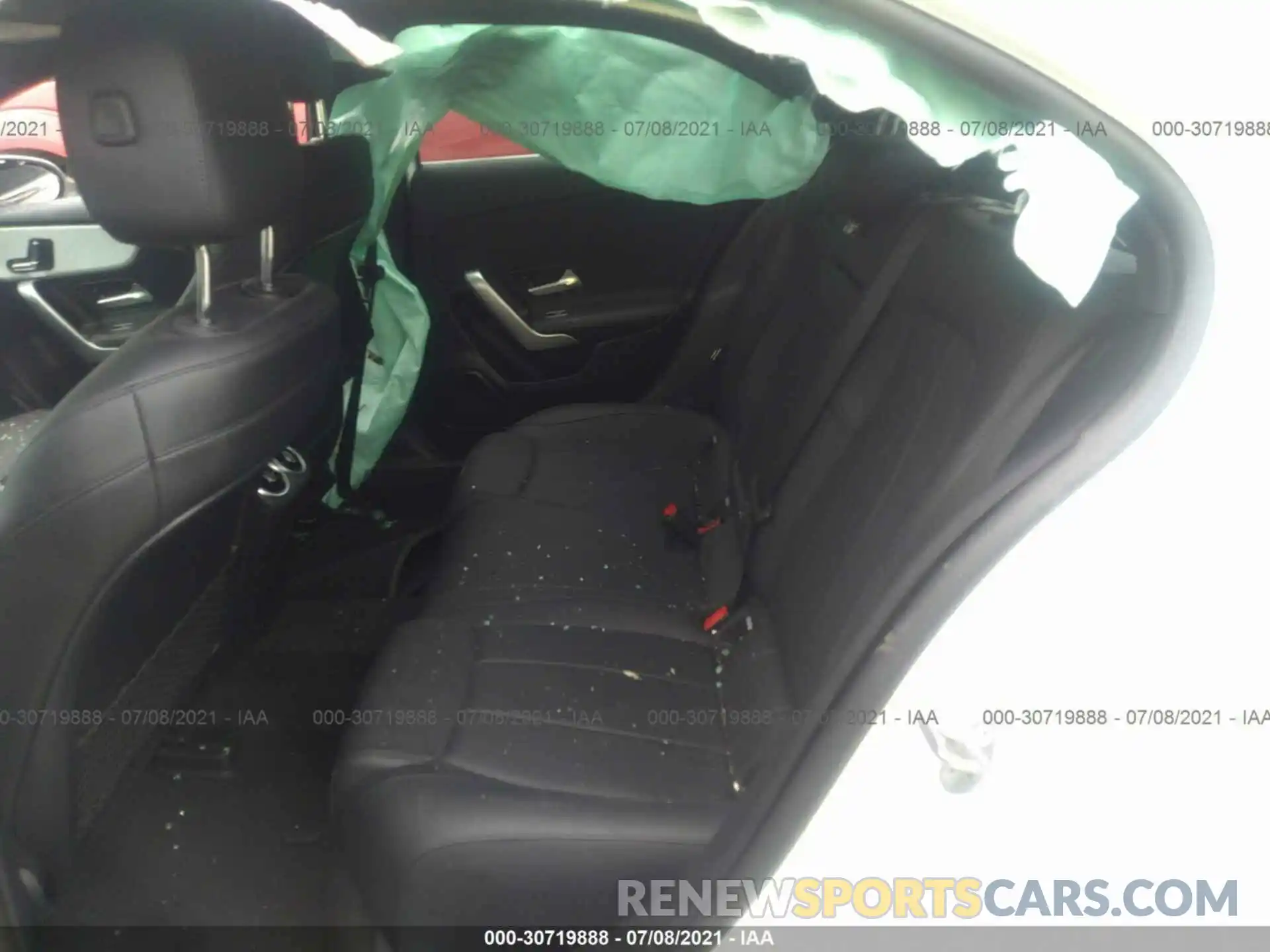 8 Photograph of a damaged car WDD3G4EB7KW020407 MERCEDES-BENZ A-CLASS 2019