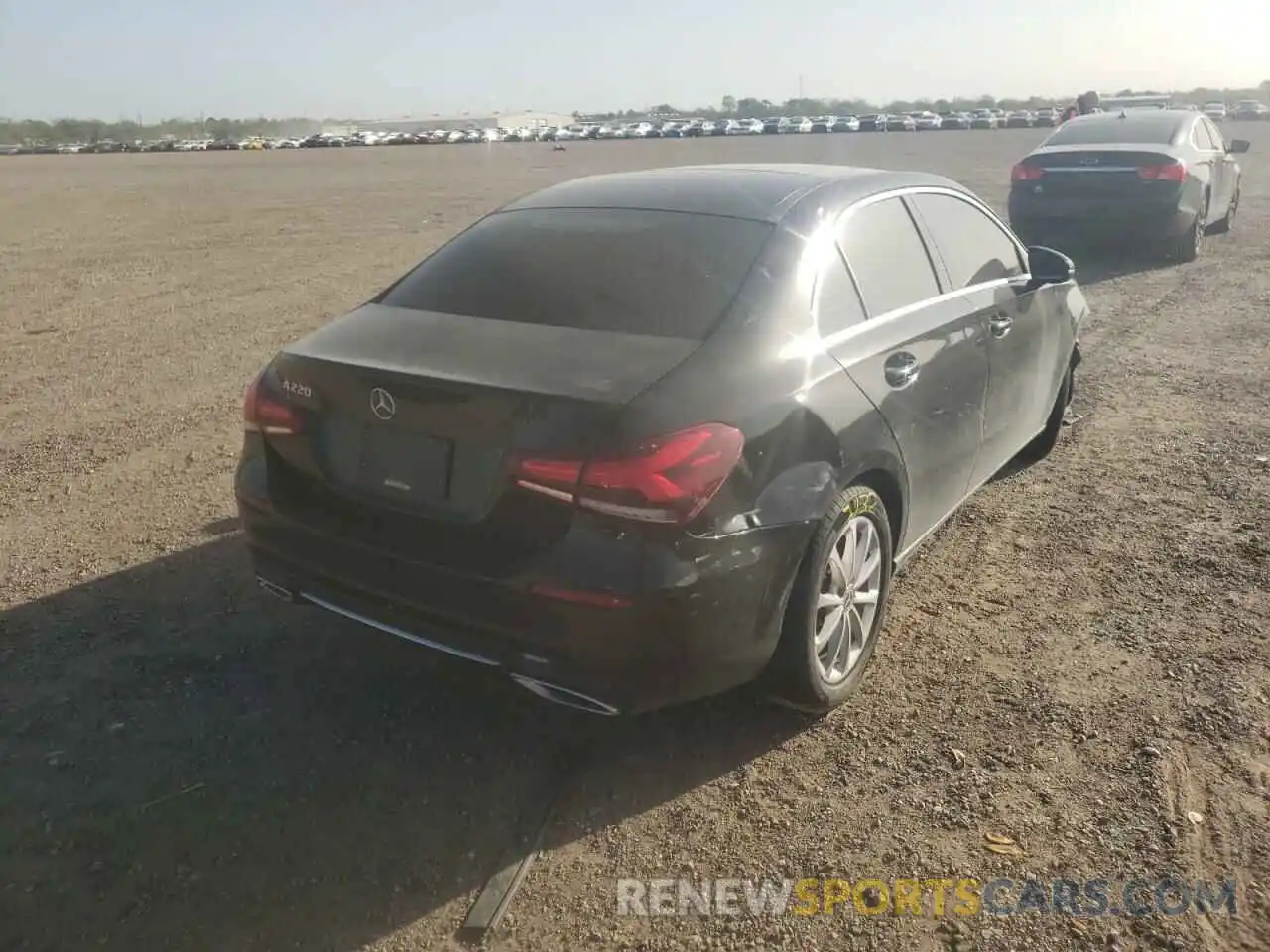 4 Photograph of a damaged car WDD3G4EB7KW027129 MERCEDES-BENZ A-CLASS 2019