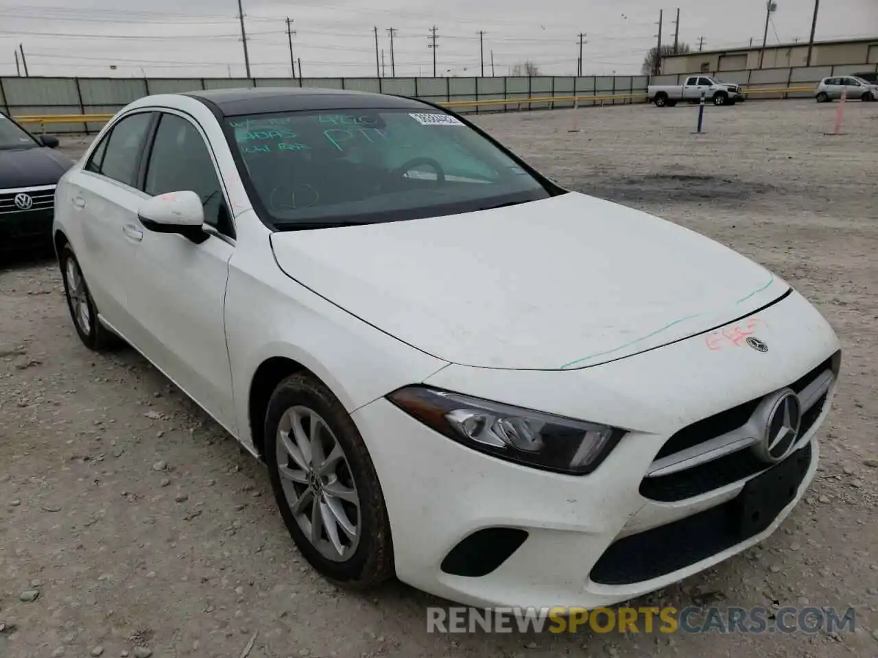 1 Photograph of a damaged car WDD3G4EB7KW029043 MERCEDES-BENZ A-CLASS 2019