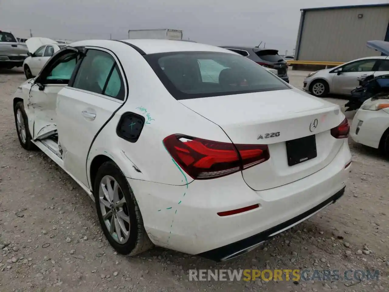 3 Photograph of a damaged car WDD3G4EB7KW029043 MERCEDES-BENZ A-CLASS 2019