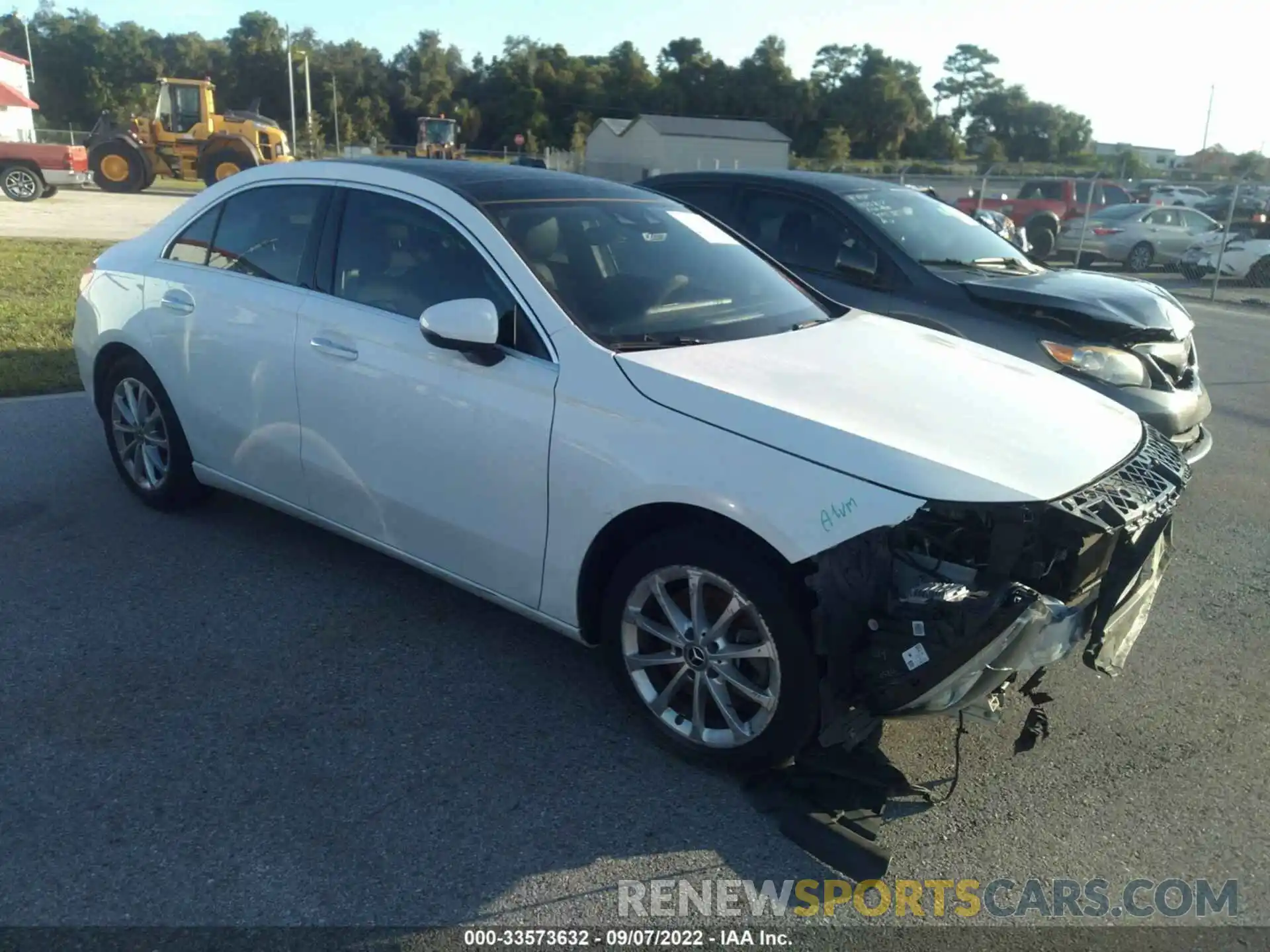 1 Photograph of a damaged car WDD3G4EB8KW001185 MERCEDES-BENZ A-CLASS 2019