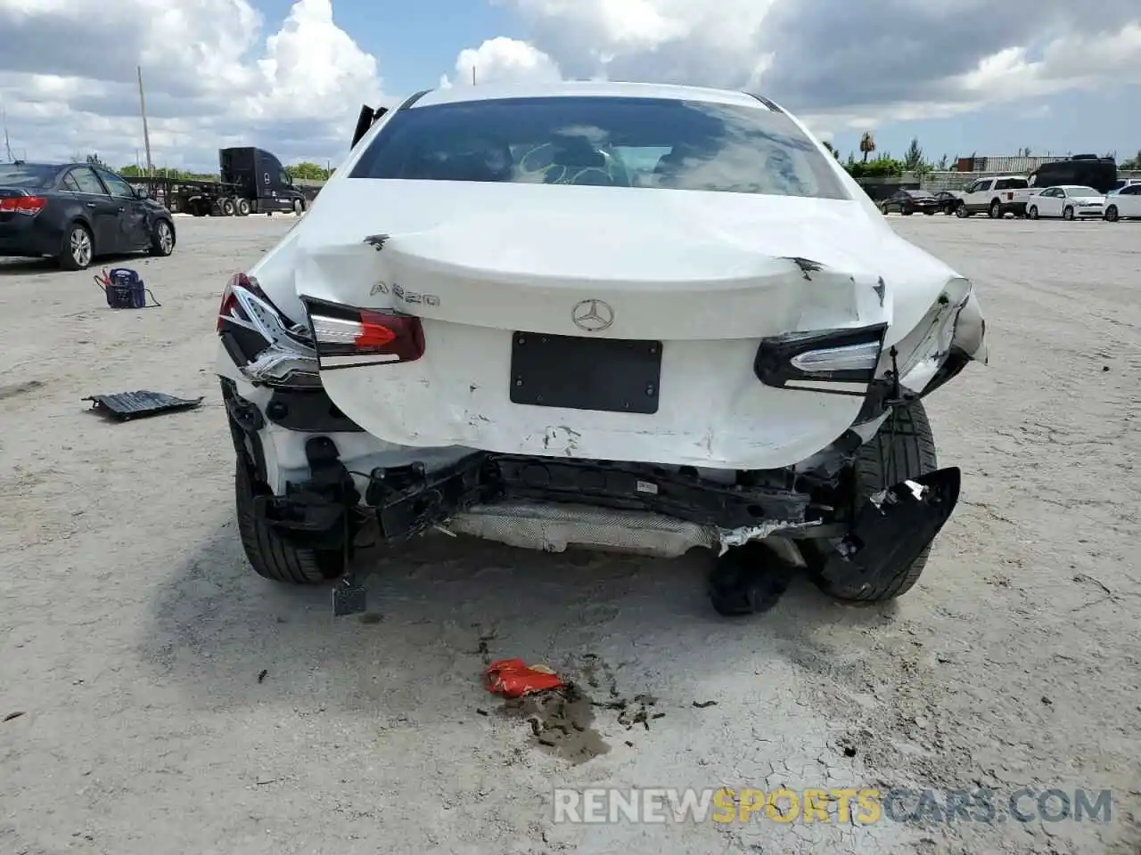 6 Photograph of a damaged car WDD3G4EB8KW005608 MERCEDES-BENZ A-CLASS 2019