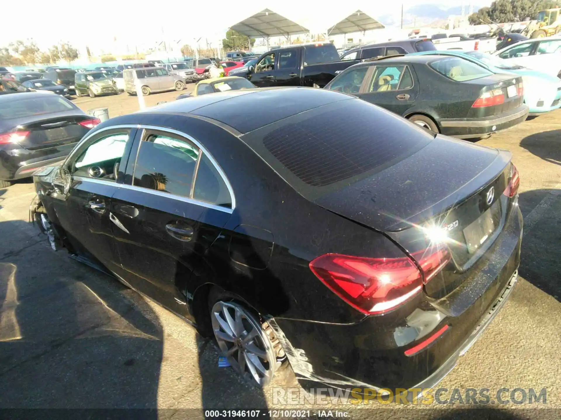 3 Photograph of a damaged car WDD3G4EB8KW018715 MERCEDES-BENZ A-CLASS 2019