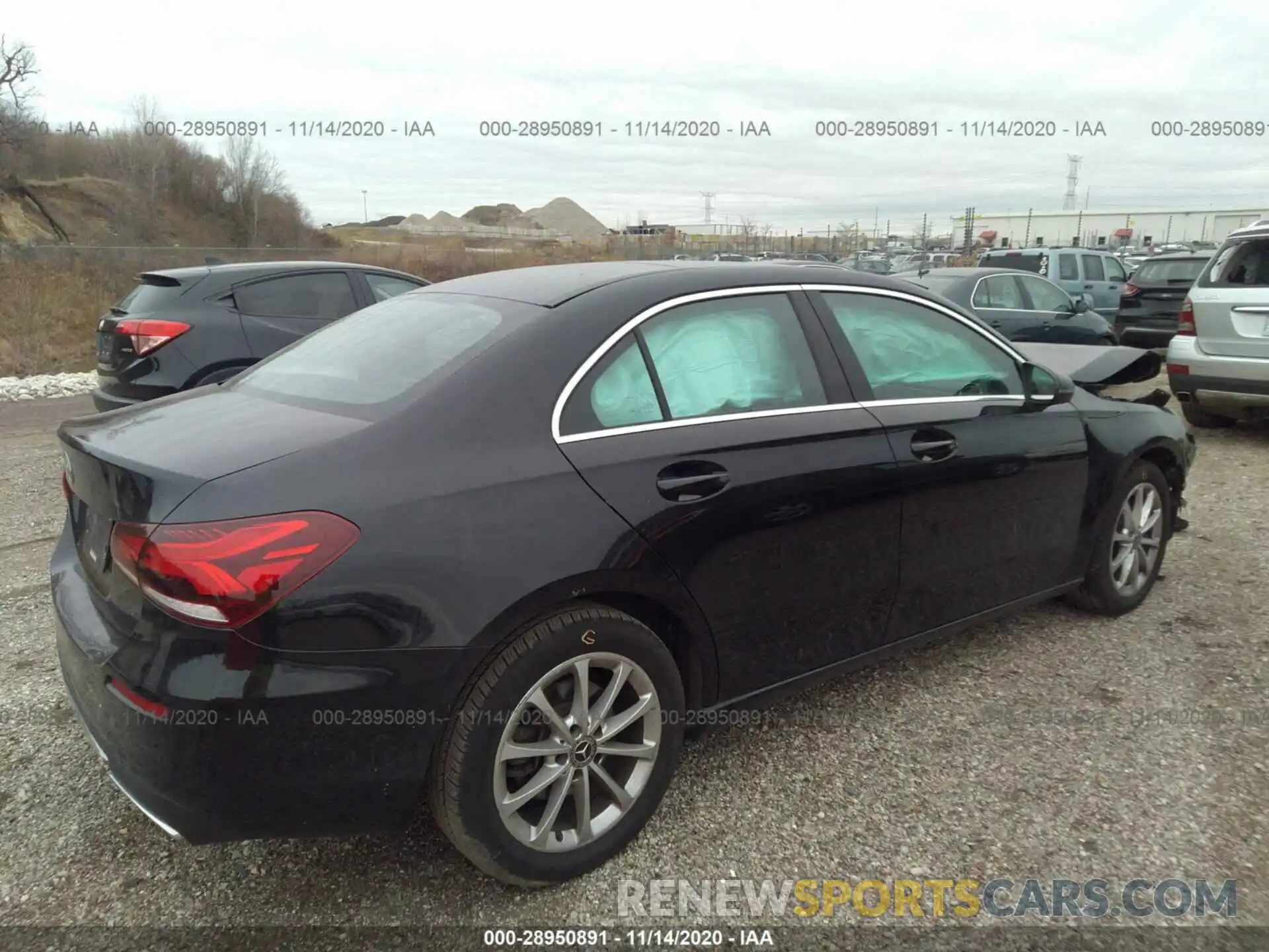 4 Photograph of a damaged car WDD3G4EB8KW023753 MERCEDES-BENZ A-CLASS 2019