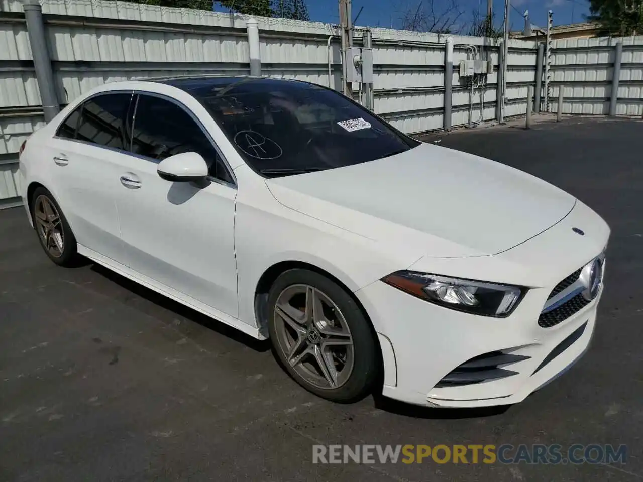 1 Photograph of a damaged car WDD3G4EB8KW025759 MERCEDES-BENZ A-CLASS 2019