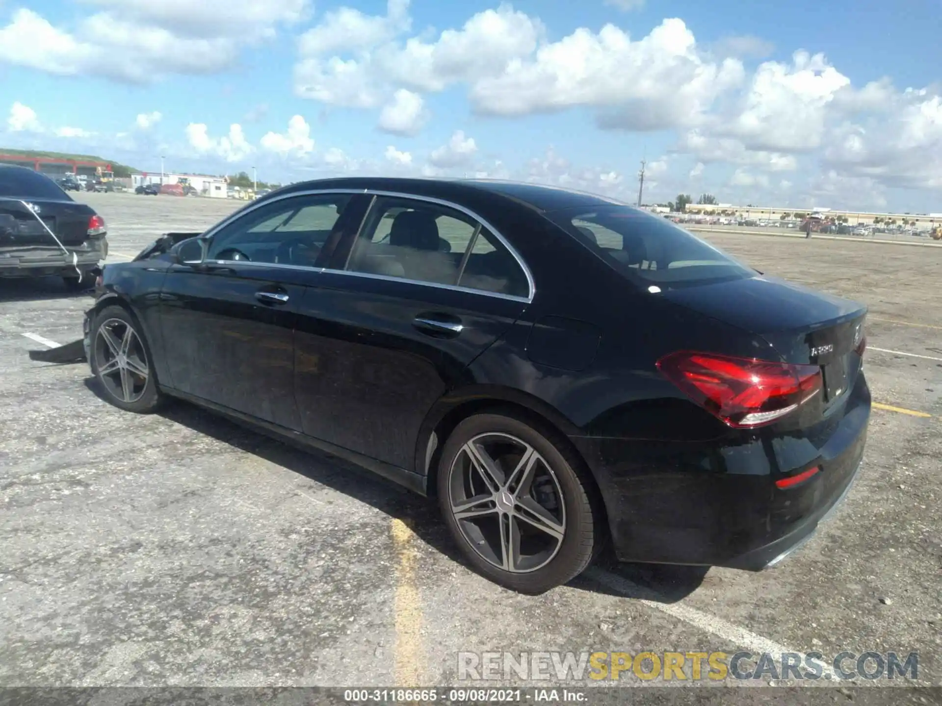 3 Photograph of a damaged car WDD3G4EB8KW028192 MERCEDES-BENZ A-CLASS 2019