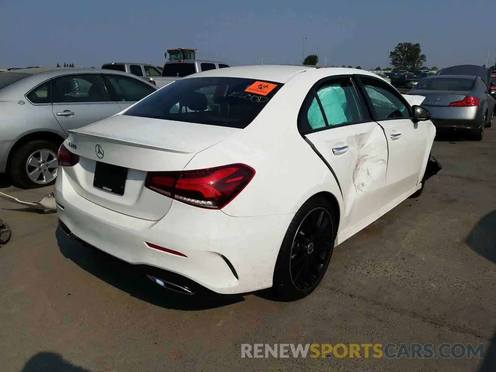 4 Photograph of a damaged car WDD3G4EB8KW029374 MERCEDES-BENZ A-CLASS 2019