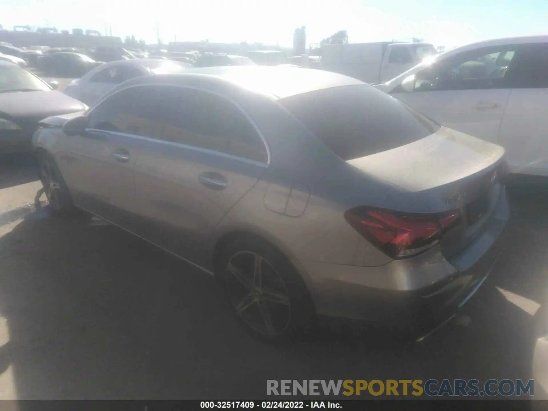 3 Photograph of a damaged car WDD3G4EB9KW002927 MERCEDES-BENZ A-CLASS 2019