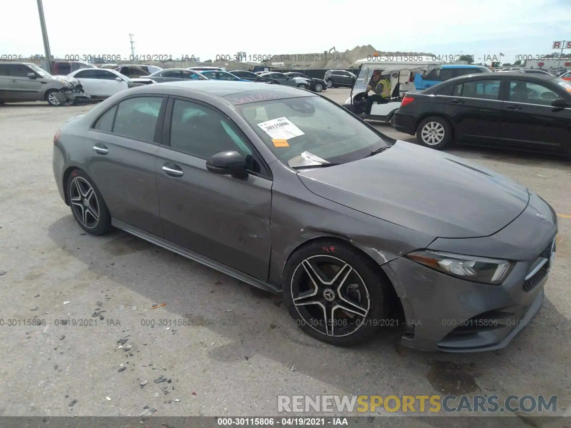 1 Photograph of a damaged car WDD3G4EB9KW003334 MERCEDES-BENZ A-CLASS 2019