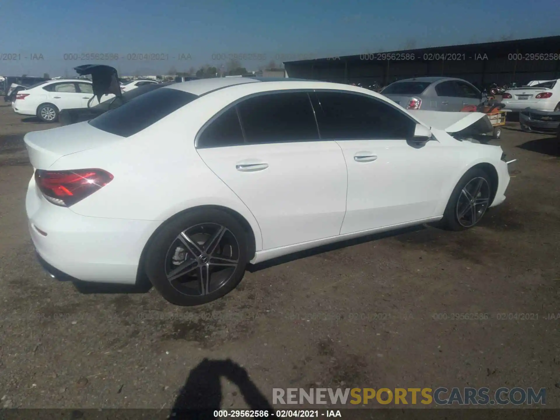 4 Photograph of a damaged car WDD3G4EB9KW010560 MERCEDES-BENZ A-CLASS 2019