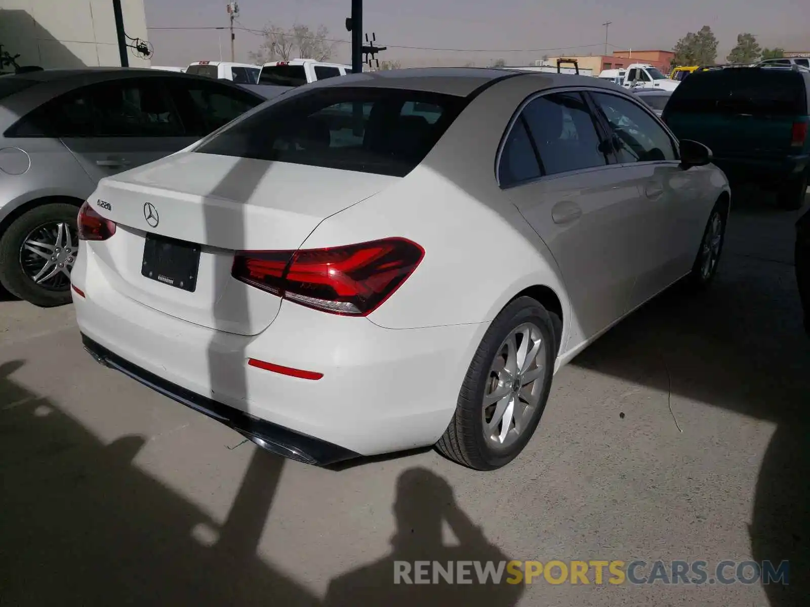 4 Photograph of a damaged car WDD3G4EB9KW021834 MERCEDES-BENZ A-CLASS 2019