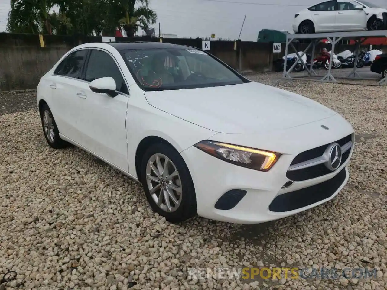 1 Photograph of a damaged car WDD3G4EB9KW023292 MERCEDES-BENZ A-CLASS 2019