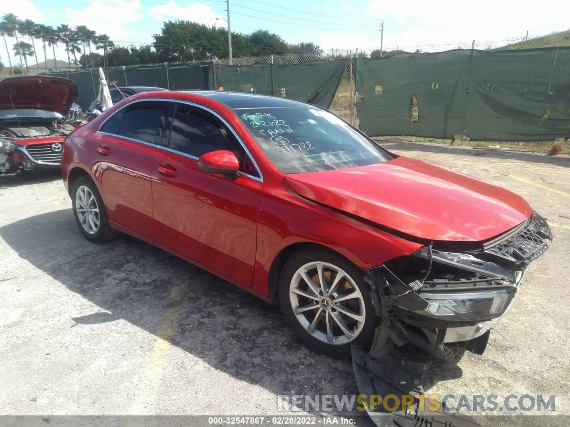 1 Photograph of a damaged car WDD3G4EB9KW023633 MERCEDES-BENZ A-CLASS 2019