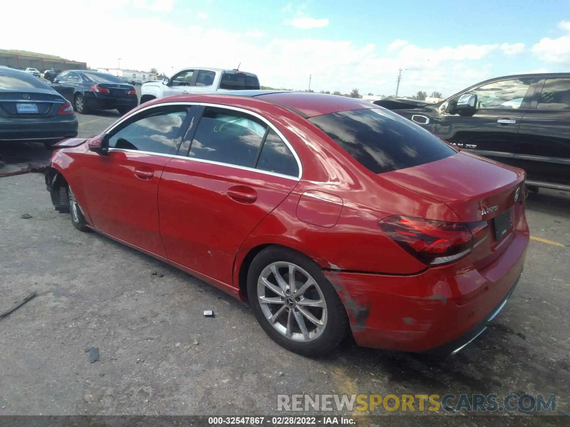 3 Photograph of a damaged car WDD3G4EB9KW023633 MERCEDES-BENZ A-CLASS 2019