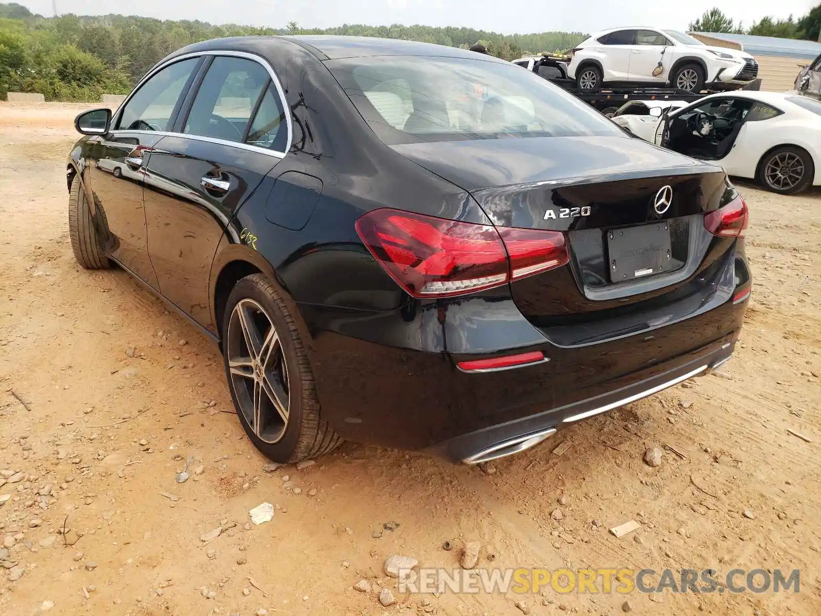 3 Photograph of a damaged car WDD3G4EB9KW033191 MERCEDES-BENZ A-CLASS 2019