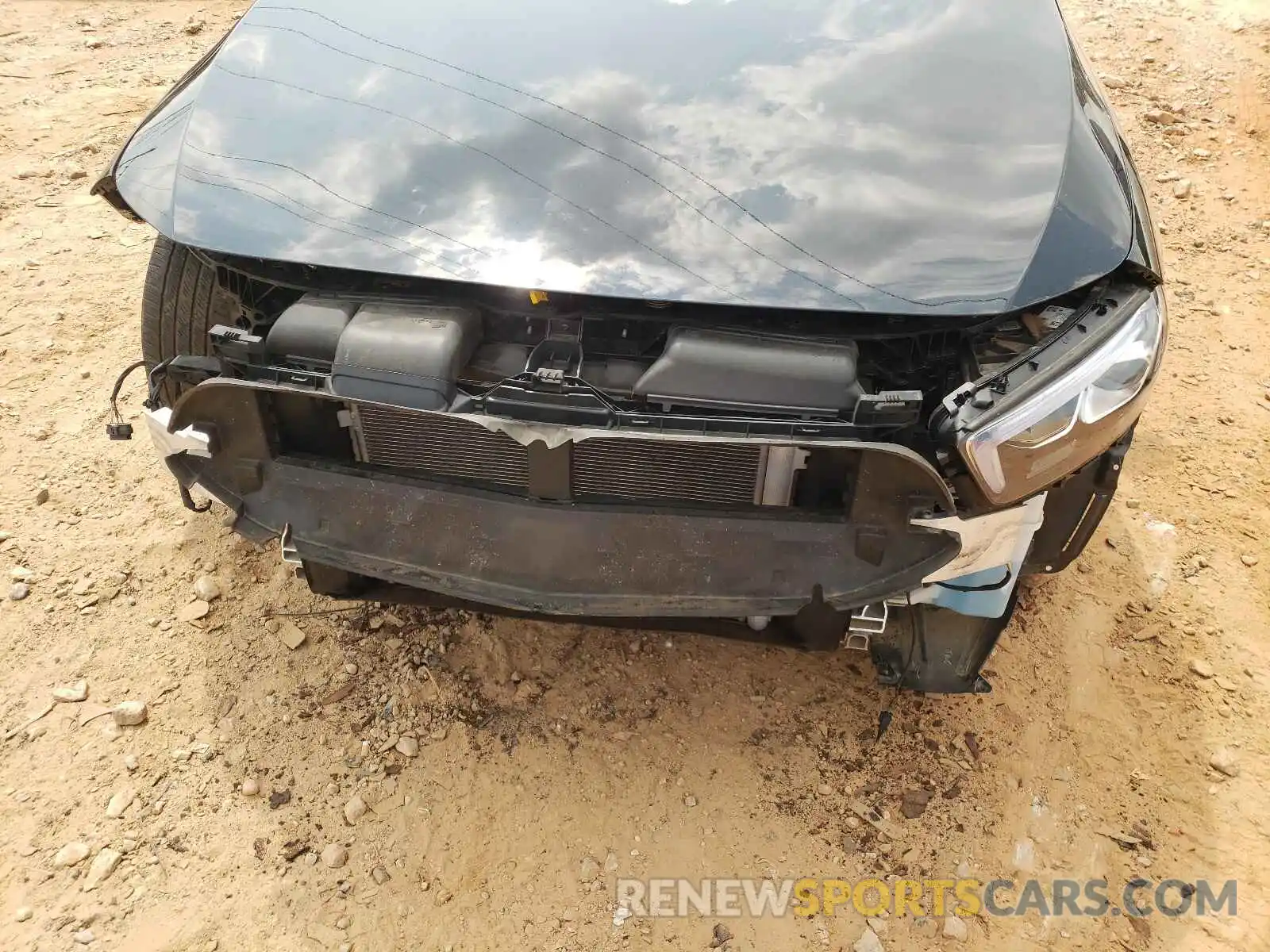 9 Photograph of a damaged car WDD3G4EB9KW033191 MERCEDES-BENZ A-CLASS 2019