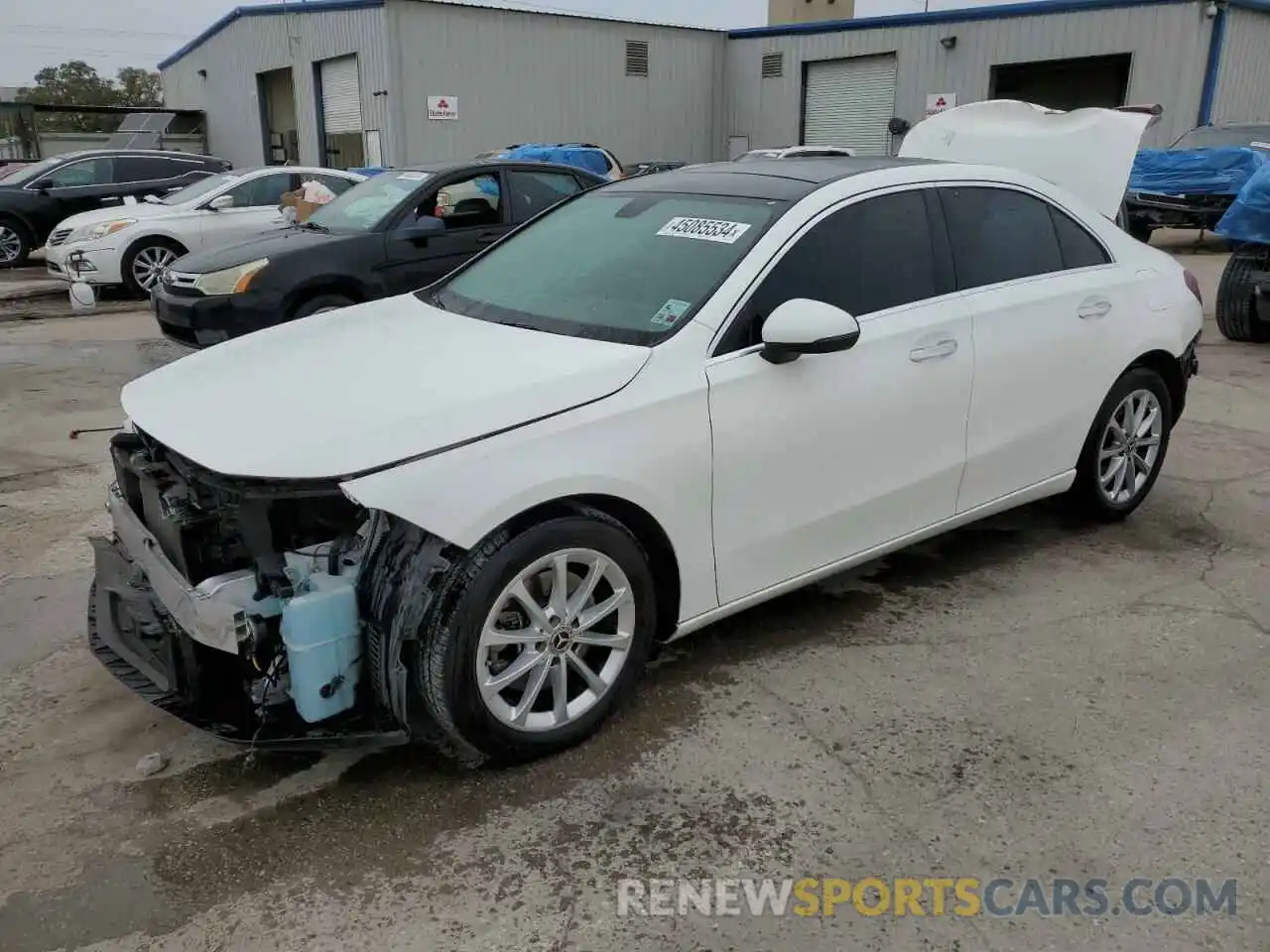 1 Photograph of a damaged car WDD3G4EB9KW034325 MERCEDES-BENZ A-CLASS 2019