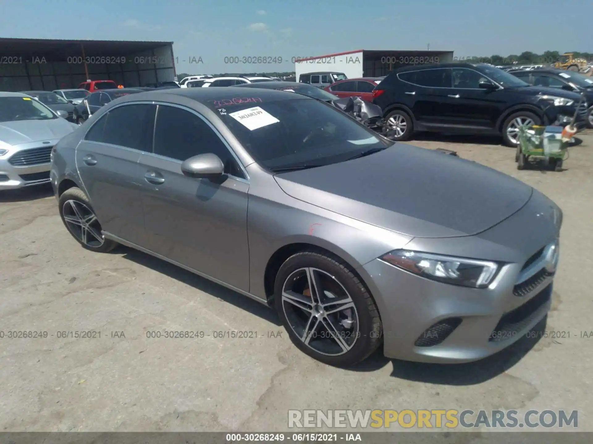 1 Photograph of a damaged car WDD3G4EB9KW035488 MERCEDES-BENZ A-CLASS 2019