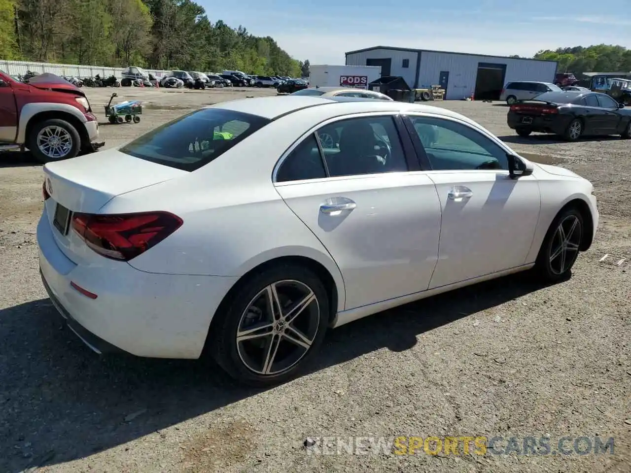 3 Photograph of a damaged car WDD3G4EBXKW004704 MERCEDES-BENZ A-CLASS 2019