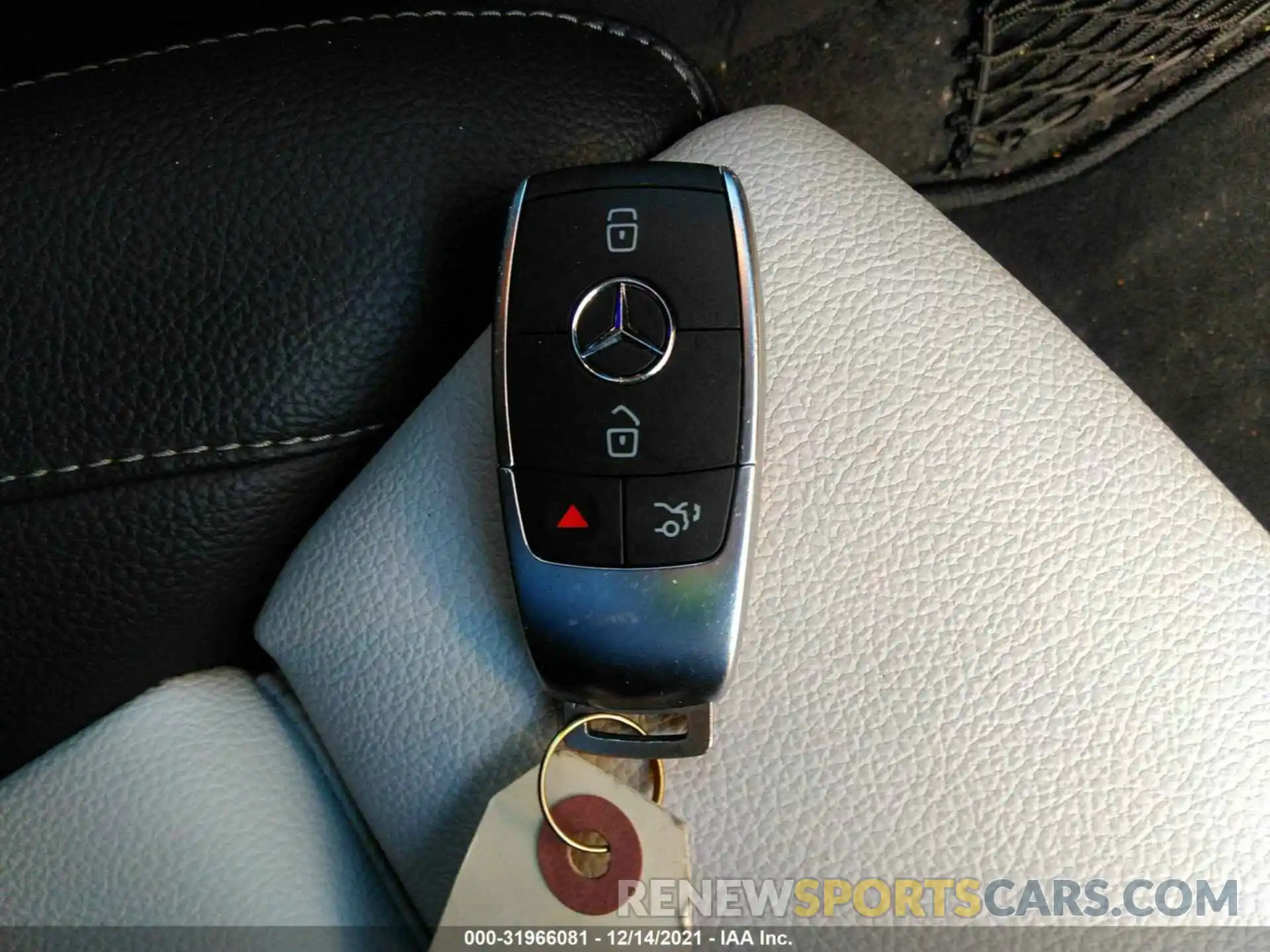 11 Фотография поврежденного автомобиля WDD3G4EBXKW005951 MERCEDES-BENZ A-CLASS 2019