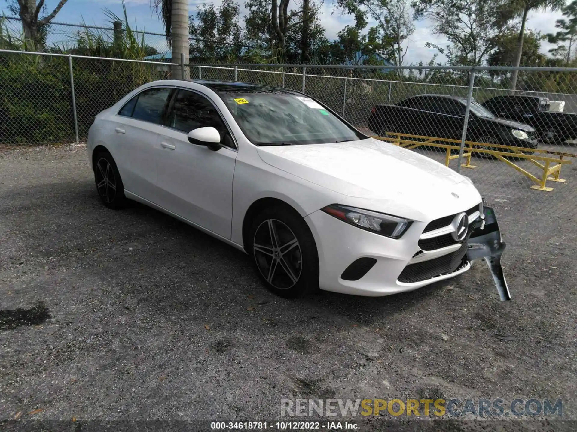 1 Photograph of a damaged car WDD3G4EBXKW006582 MERCEDES-BENZ A-CLASS 2019