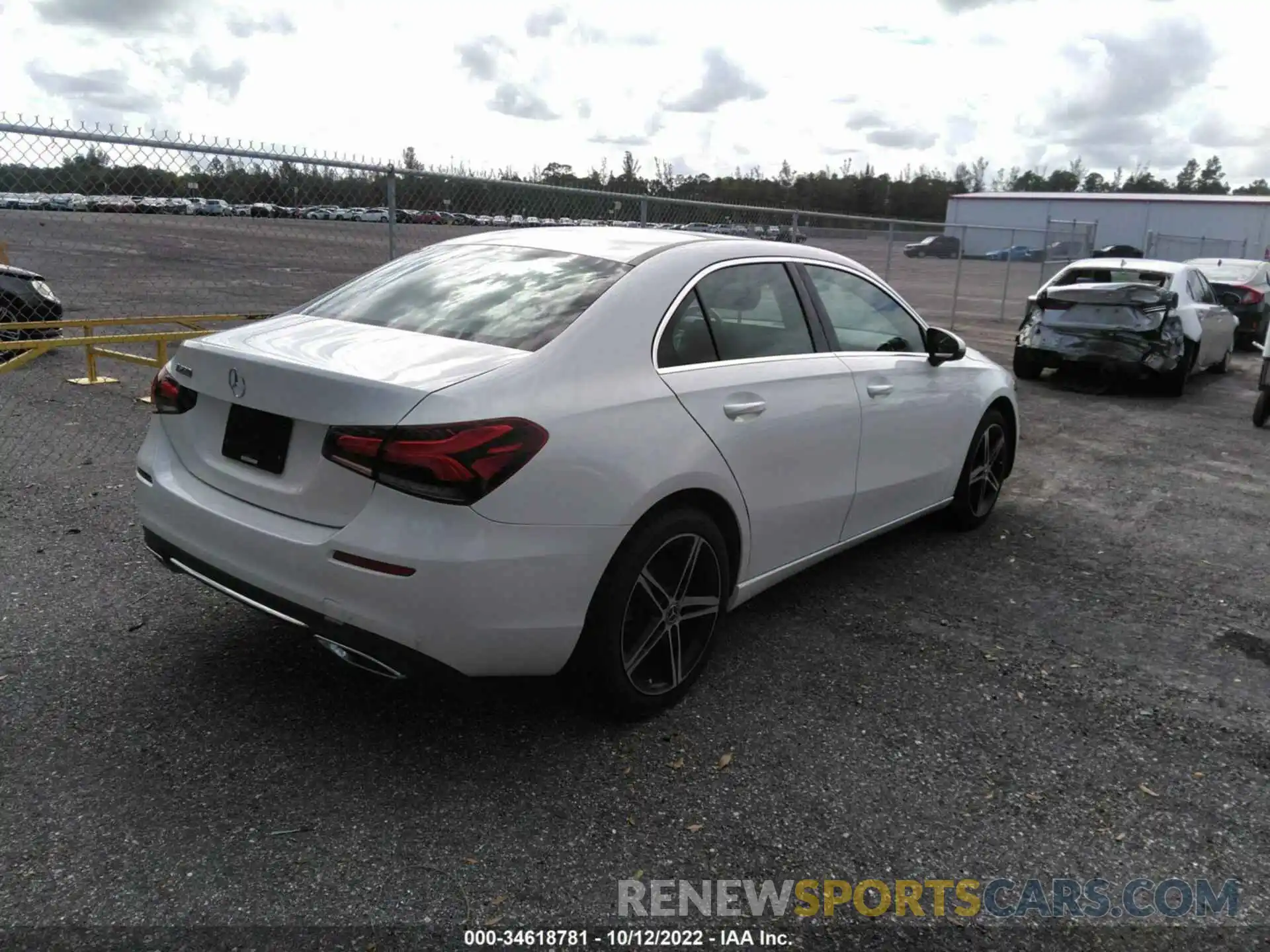 4 Photograph of a damaged car WDD3G4EBXKW006582 MERCEDES-BENZ A-CLASS 2019