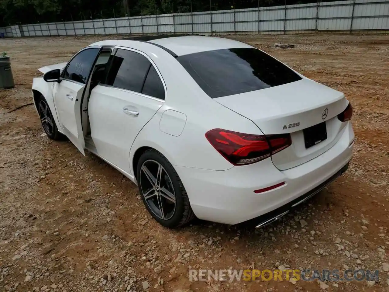 3 Photograph of a damaged car WDD3G4EBXKW013046 MERCEDES-BENZ A-CLASS 2019