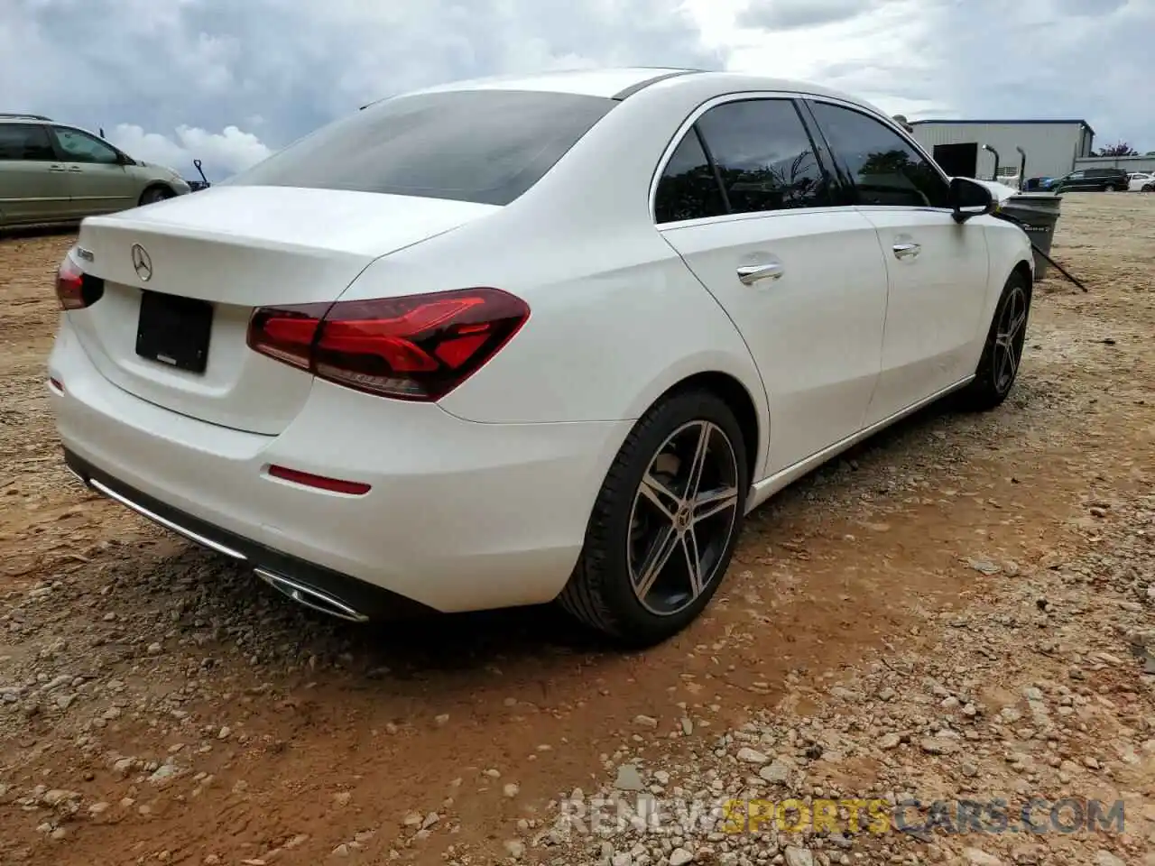 4 Photograph of a damaged car WDD3G4EBXKW013046 MERCEDES-BENZ A-CLASS 2019