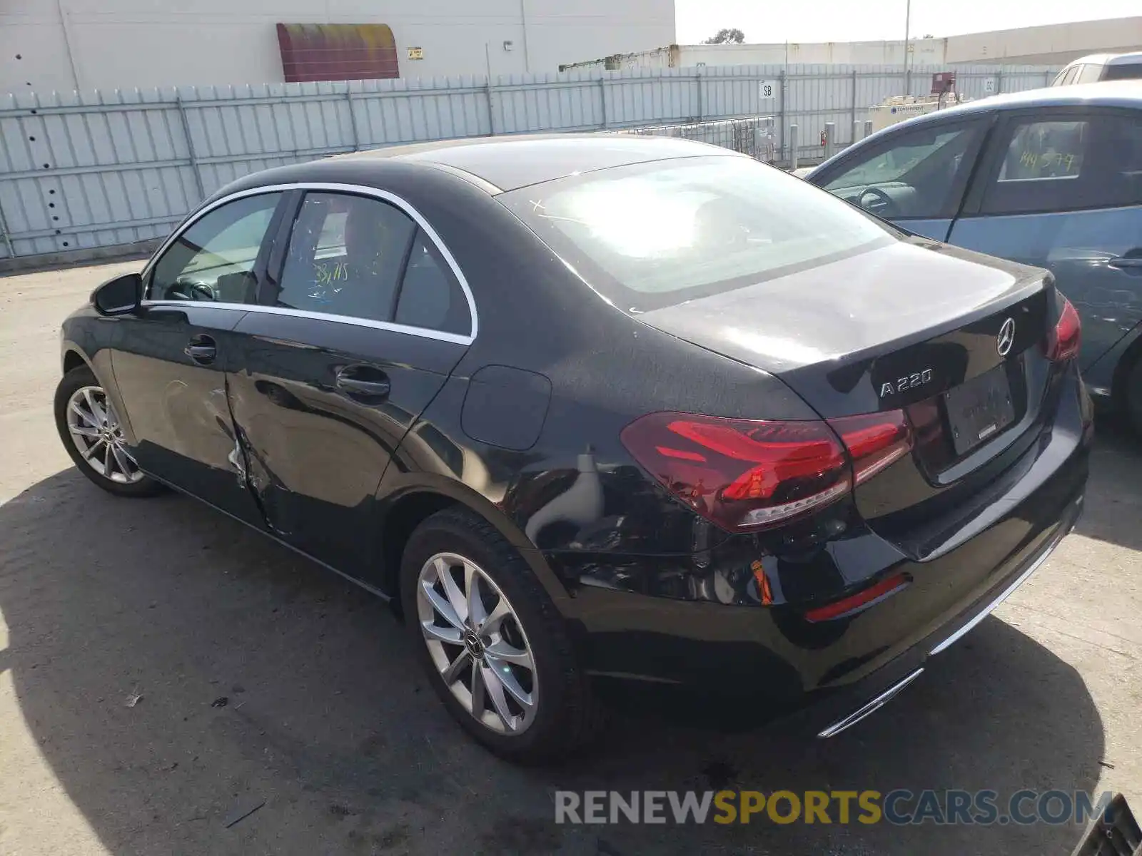 3 Photograph of a damaged car WDD3G4EBXKW018215 MERCEDES-BENZ A-CLASS 2019