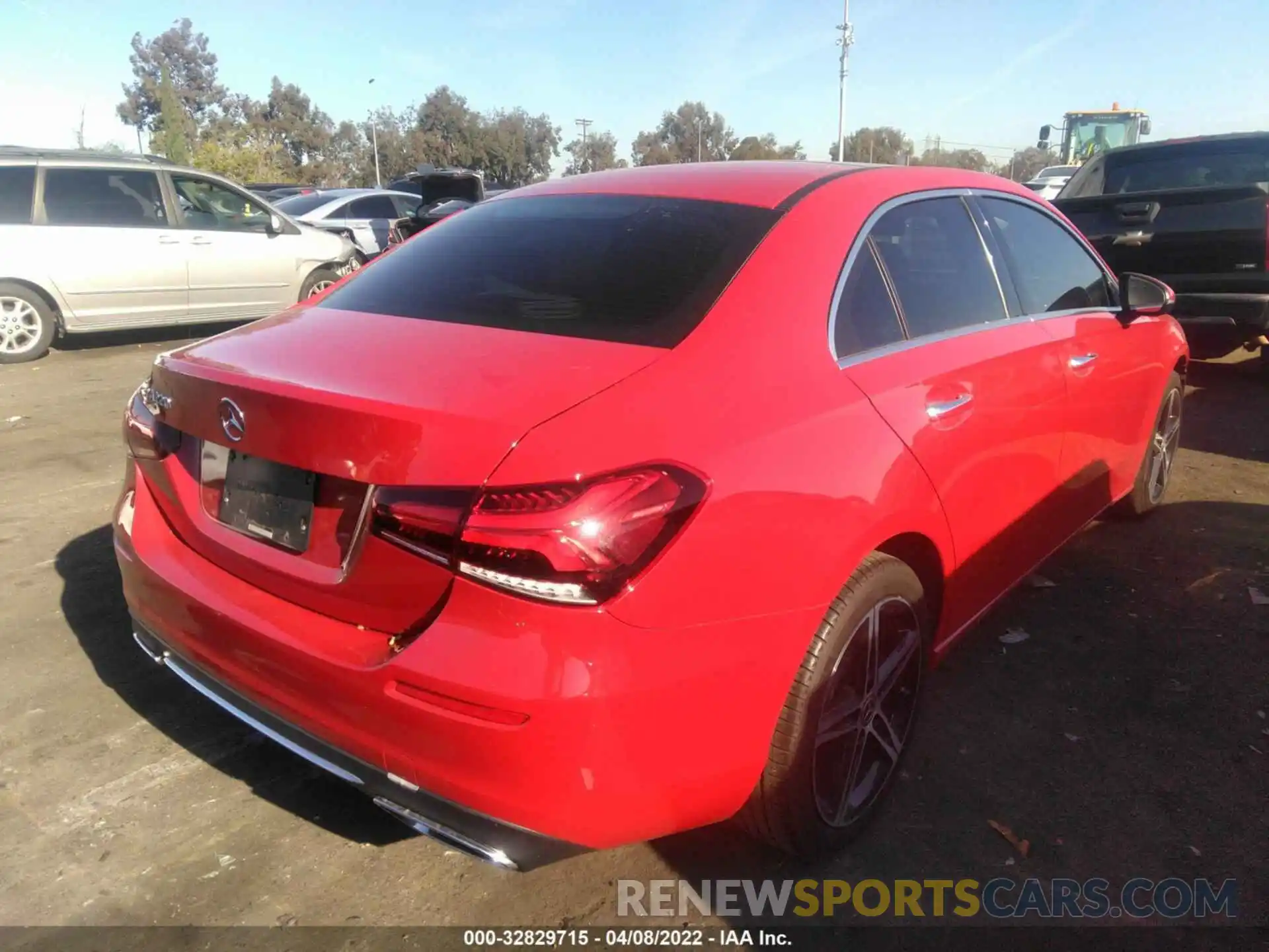 4 Photograph of a damaged car WDD3G4EBXKW019879 MERCEDES-BENZ A-CLASS 2019