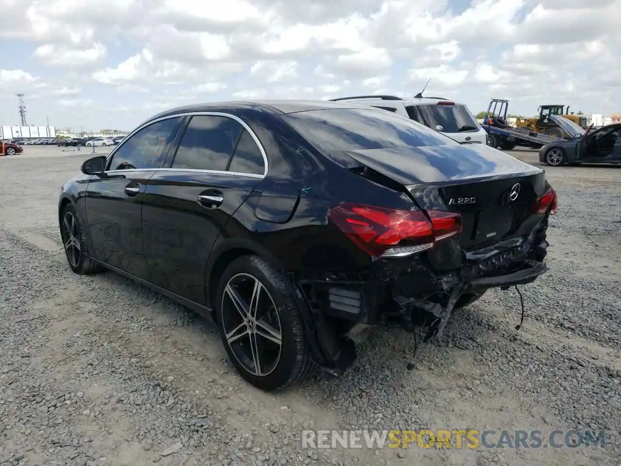 3 Photograph of a damaged car WDD3G4EBXKW019932 MERCEDES-BENZ A-CLASS 2019