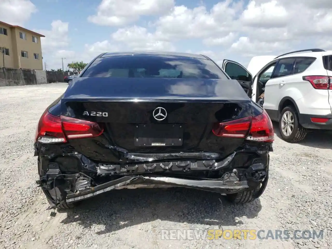 9 Photograph of a damaged car WDD3G4EBXKW019932 MERCEDES-BENZ A-CLASS 2019