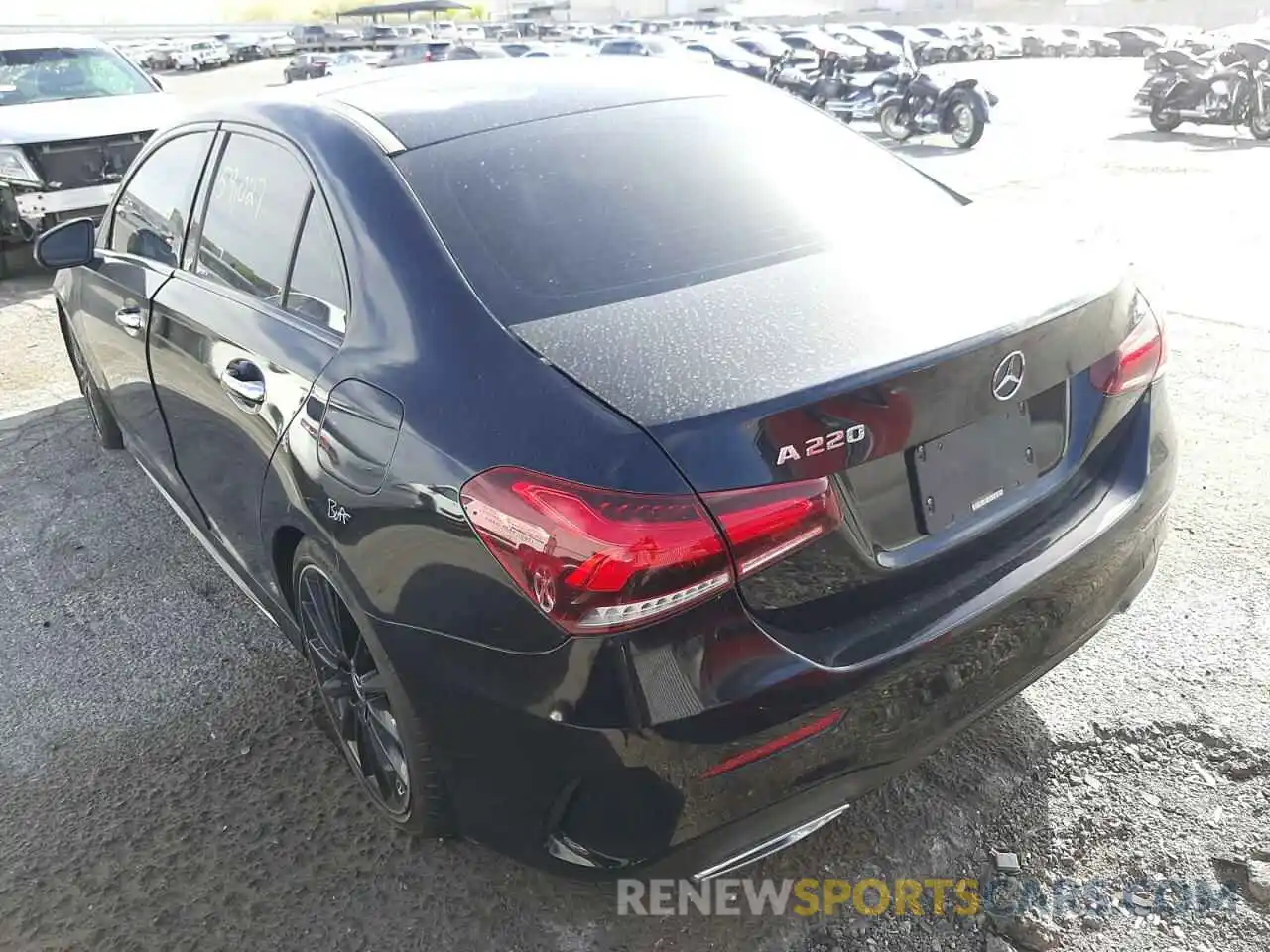 3 Photograph of a damaged car WDD3G4EBXKW024273 MERCEDES-BENZ A-CLASS 2019