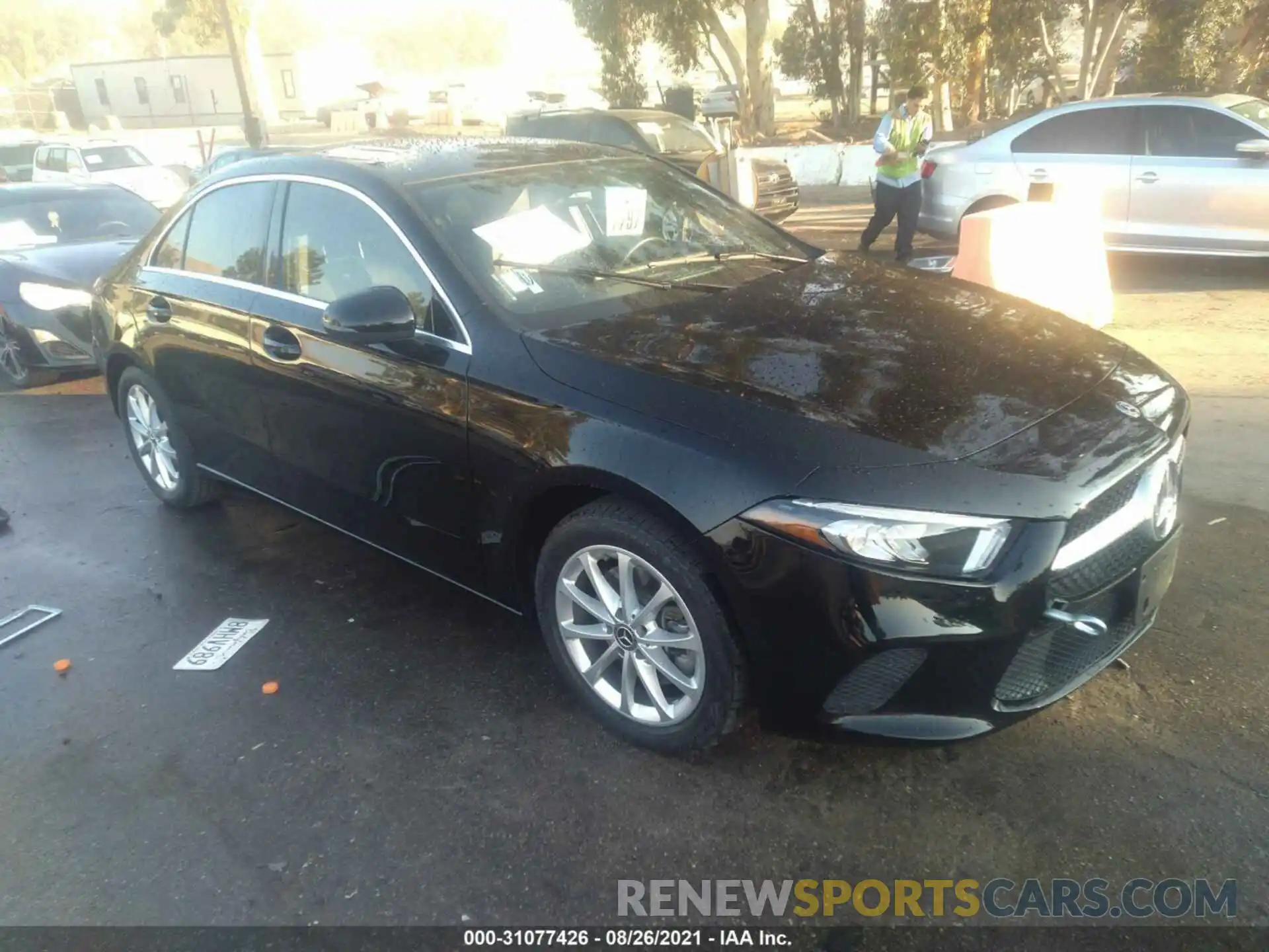 1 Photograph of a damaged car WDD3G4EBXKW024371 MERCEDES-BENZ A-CLASS 2019