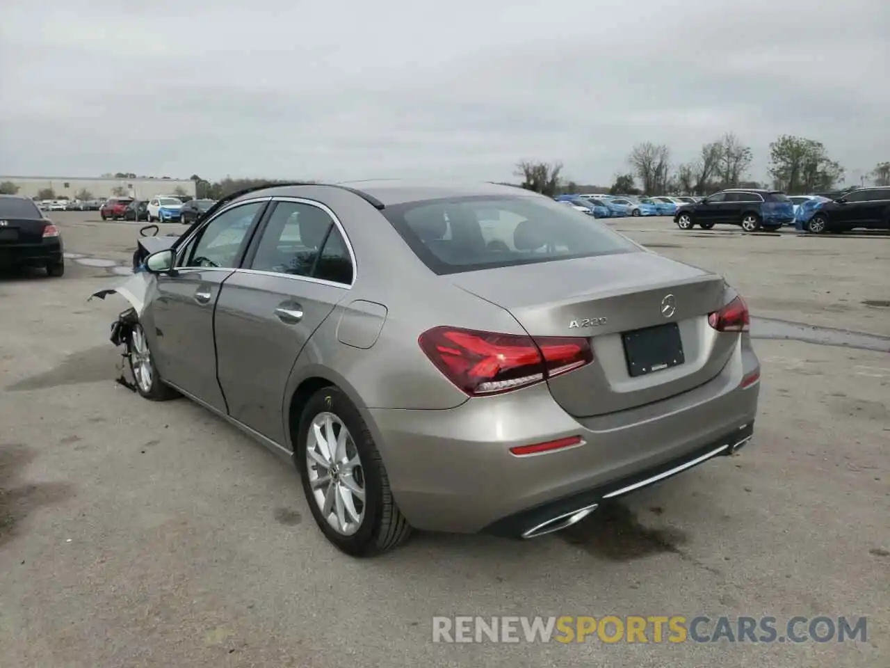 3 Photograph of a damaged car WDD3G4EBXKW025584 MERCEDES-BENZ A-CLASS 2019