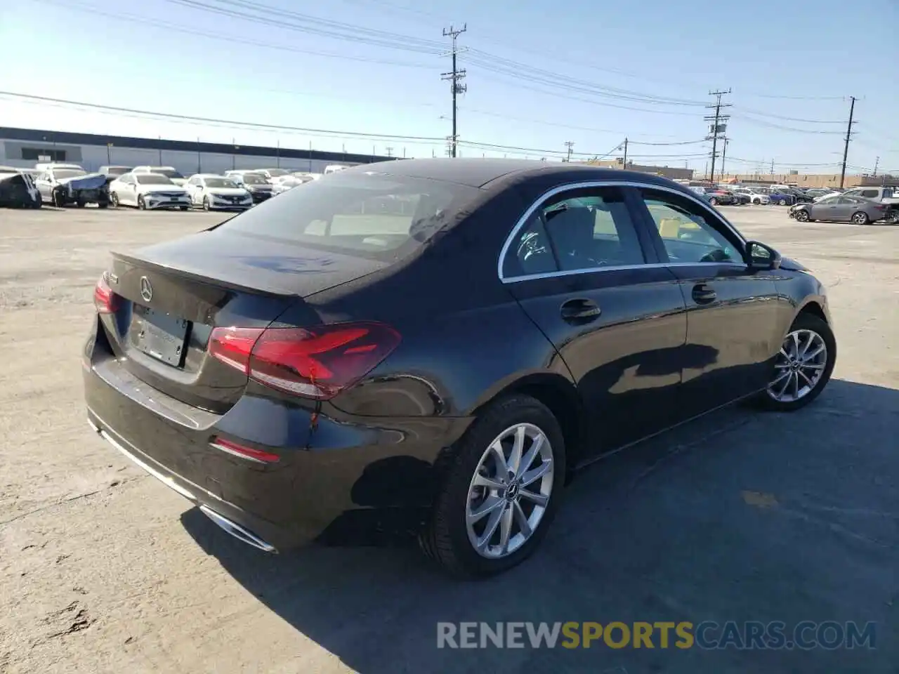 4 Photograph of a damaged car WDD3G4EBXKW026962 MERCEDES-BENZ A-CLASS 2019