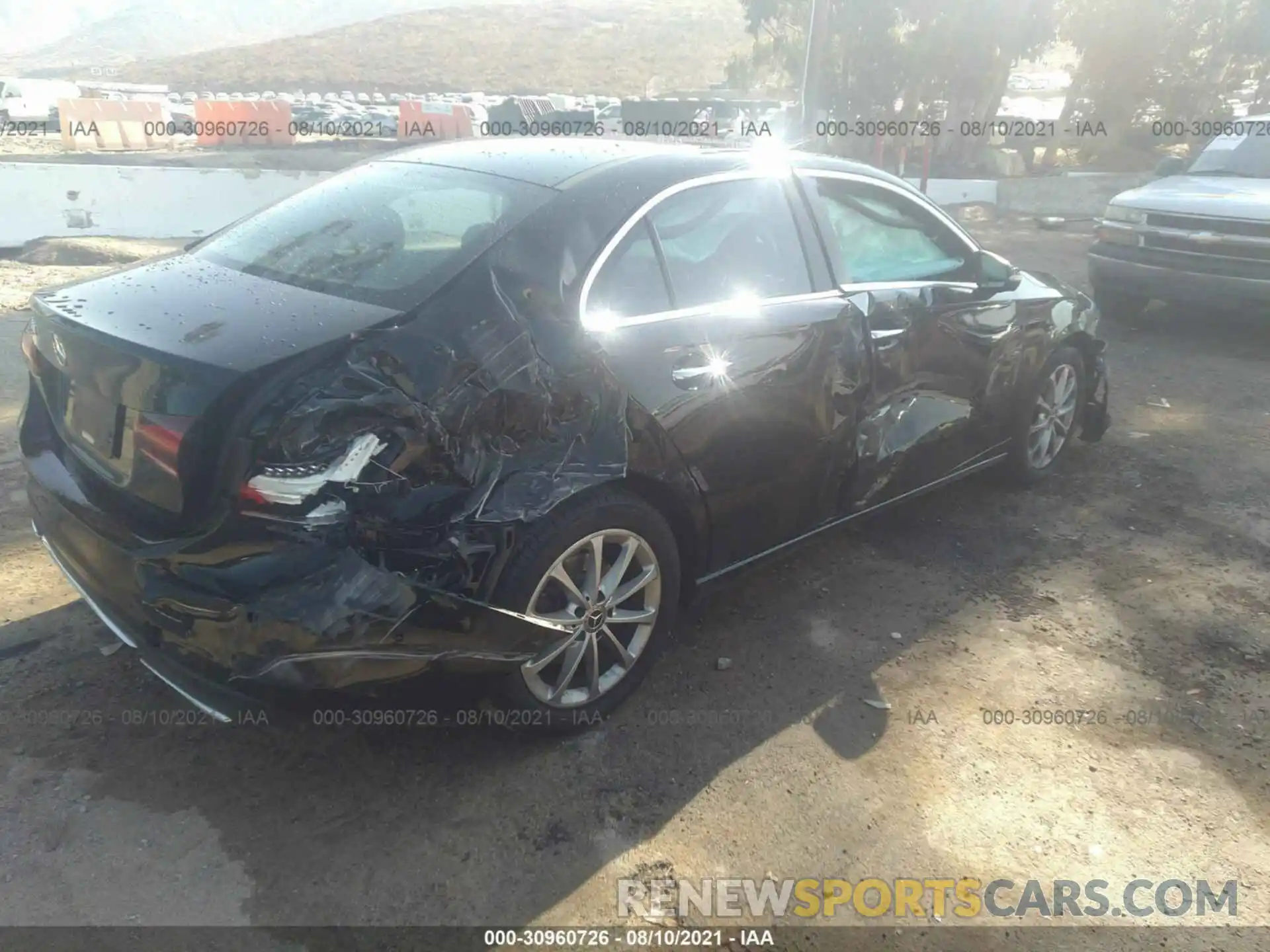 4 Photograph of a damaged car WDD3G4EBXKW027481 MERCEDES-BENZ A-CLASS 2019