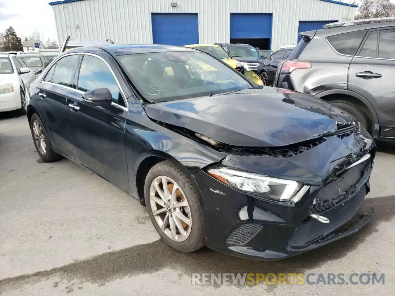 1 Photograph of a damaged car WDD3G4EBXKW028081 MERCEDES-BENZ A-CLASS 2019