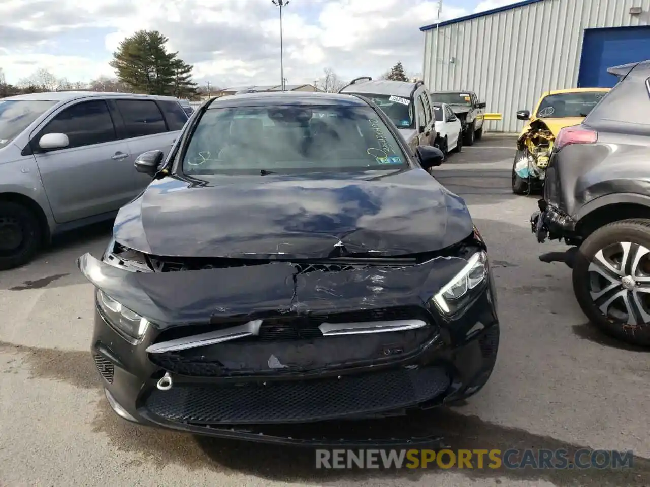 9 Photograph of a damaged car WDD3G4EBXKW028081 MERCEDES-BENZ A-CLASS 2019