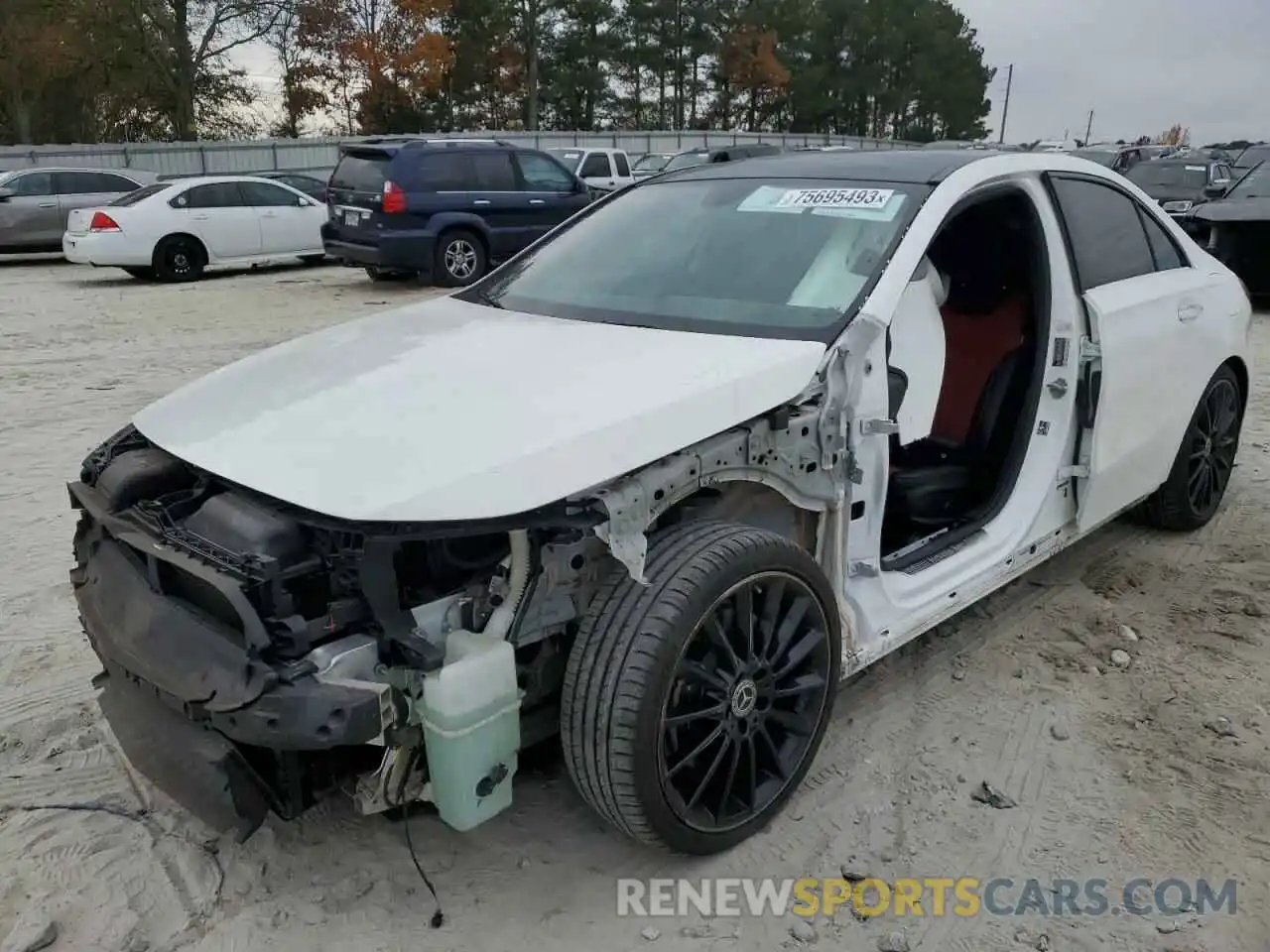 1 Photograph of a damaged car WDD3G4EBXKW028176 MERCEDES-BENZ A-CLASS 2019