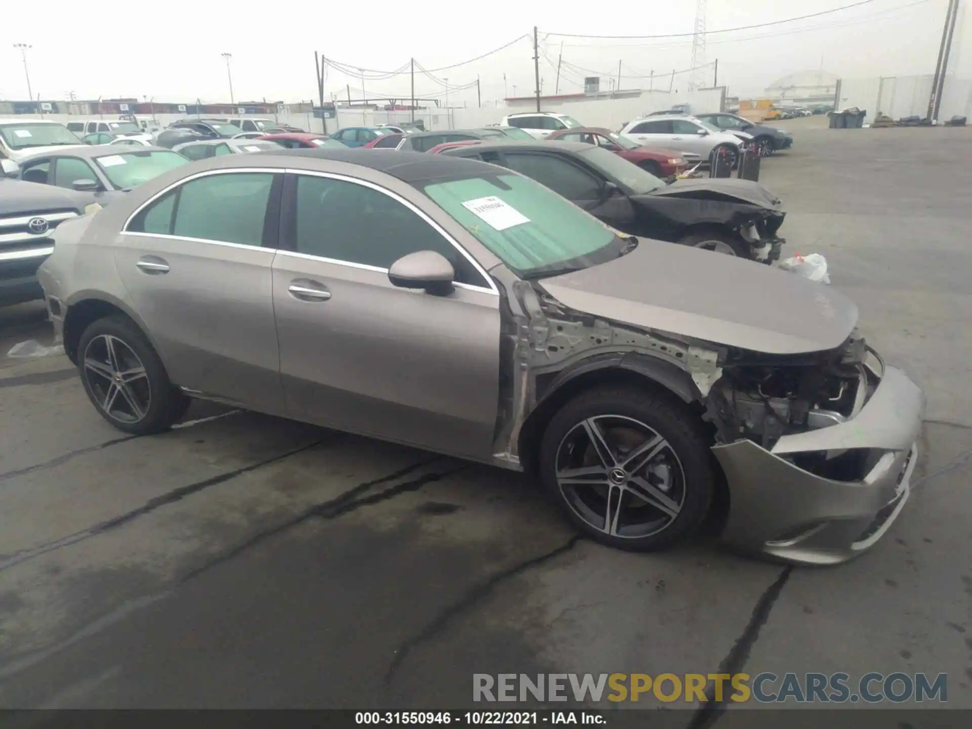 1 Photograph of a damaged car WDD3G4EBXKW032437 MERCEDES-BENZ A-CLASS 2019