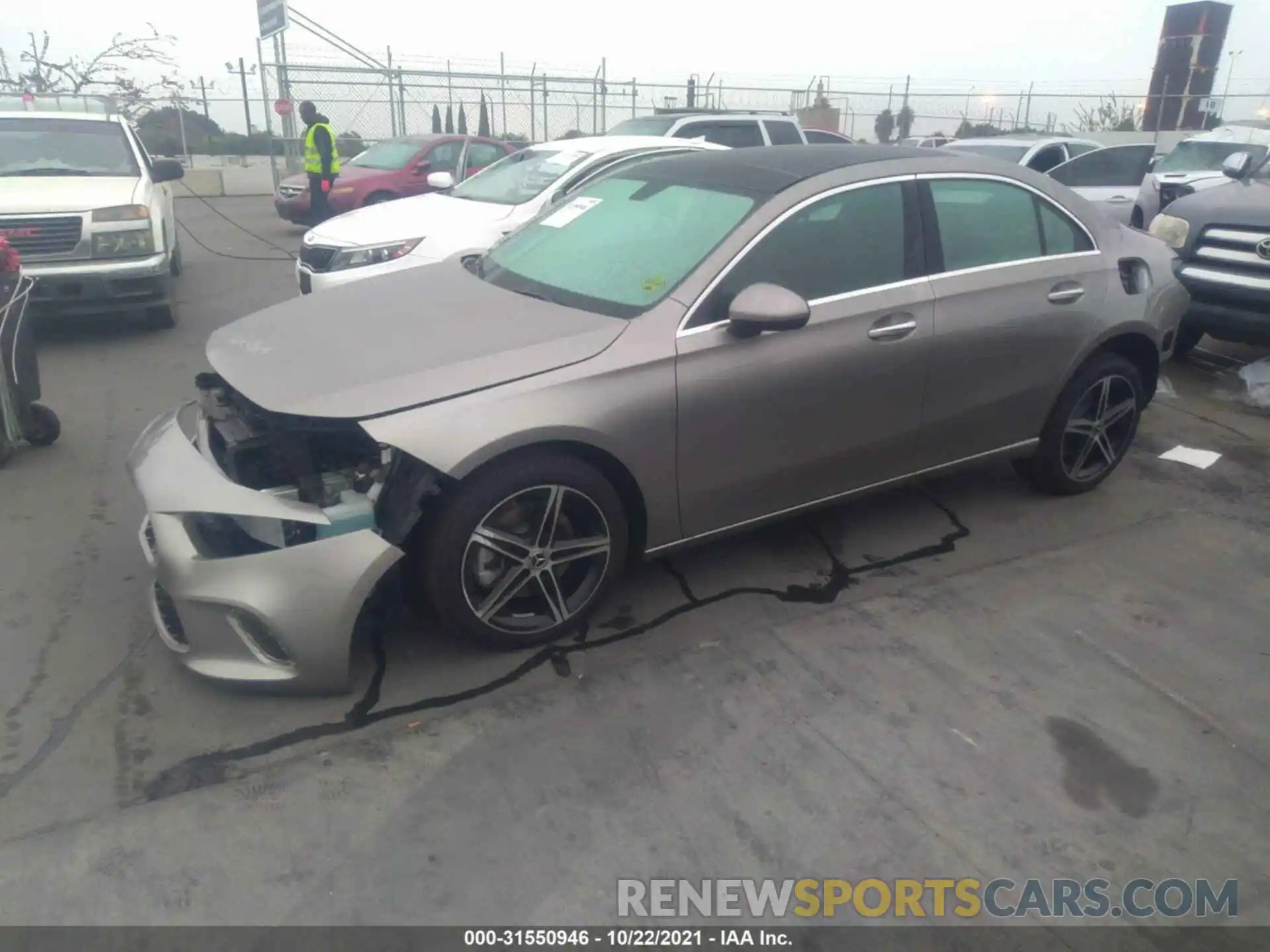 2 Photograph of a damaged car WDD3G4EBXKW032437 MERCEDES-BENZ A-CLASS 2019